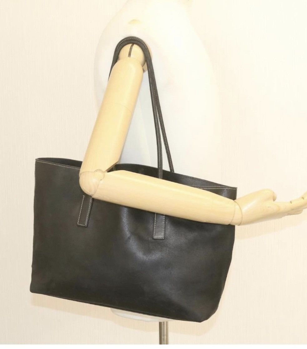 Prada Authentic PRADA Shoulder Leather Bag Size ONE SIZE - 1 Thumbnail