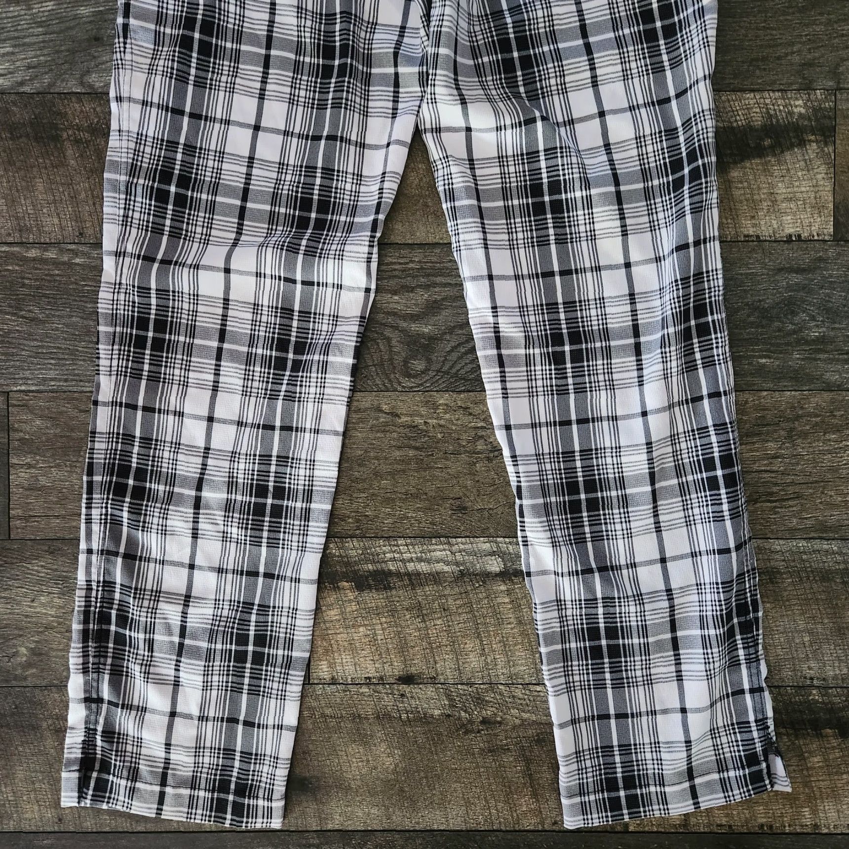 Vintage Vuga Golf Pants Plaid Mens 34x32 Performance Straight Leg Black Gray White Regular Inseam 32 Reflective Breathable Lightweight Stretch Pants Mens Golf Size US 34 / EU 50 - 7 Thumbnail