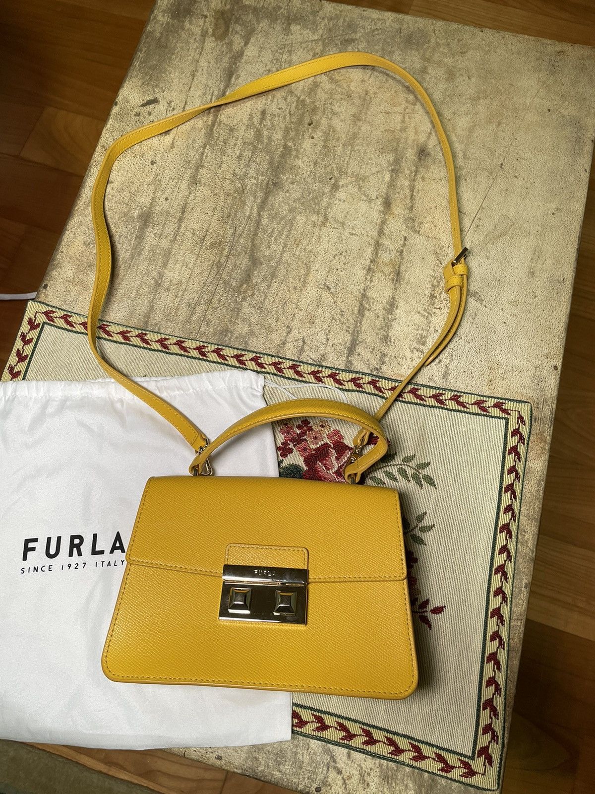 Furla Furla Bella Mini Top Handle Bag – Sunflower Yellow Size ONE SIZE - 15 Thumbnail