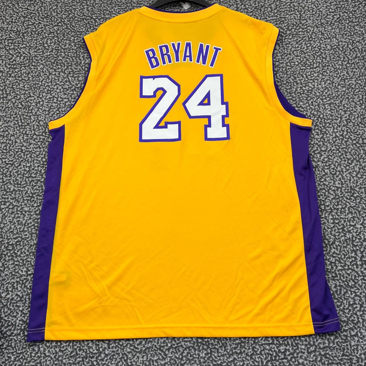 Adidas Los Angeles LA Lakers Bryant #24 Jersey Shirt Men XXL New Size US XXL / EU 58 / 5 - 2 Thumbnail