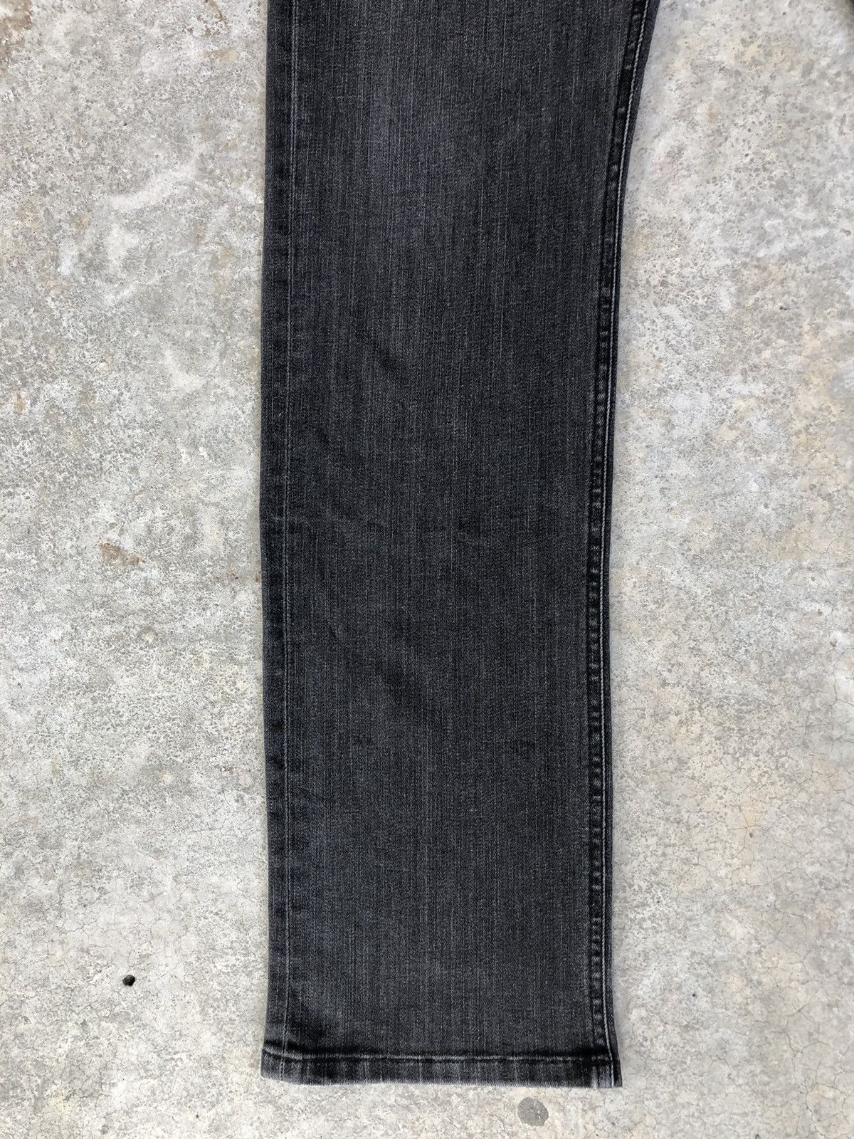 Black Label Burberry Slim Fit Distressed Jeans Size US 33 - 6 Thumbnail