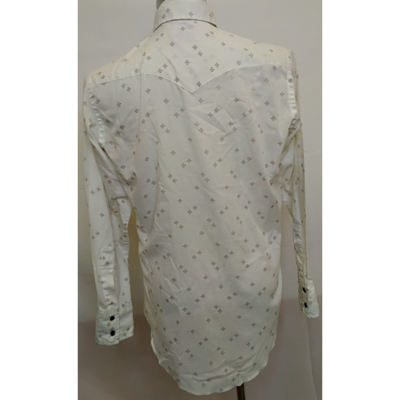 Wrangler Wrangler Long Tails Button Up Shirt Men's M White VTG 70's Size US M / EU 48-50 / 2 - 3 Thumbnail