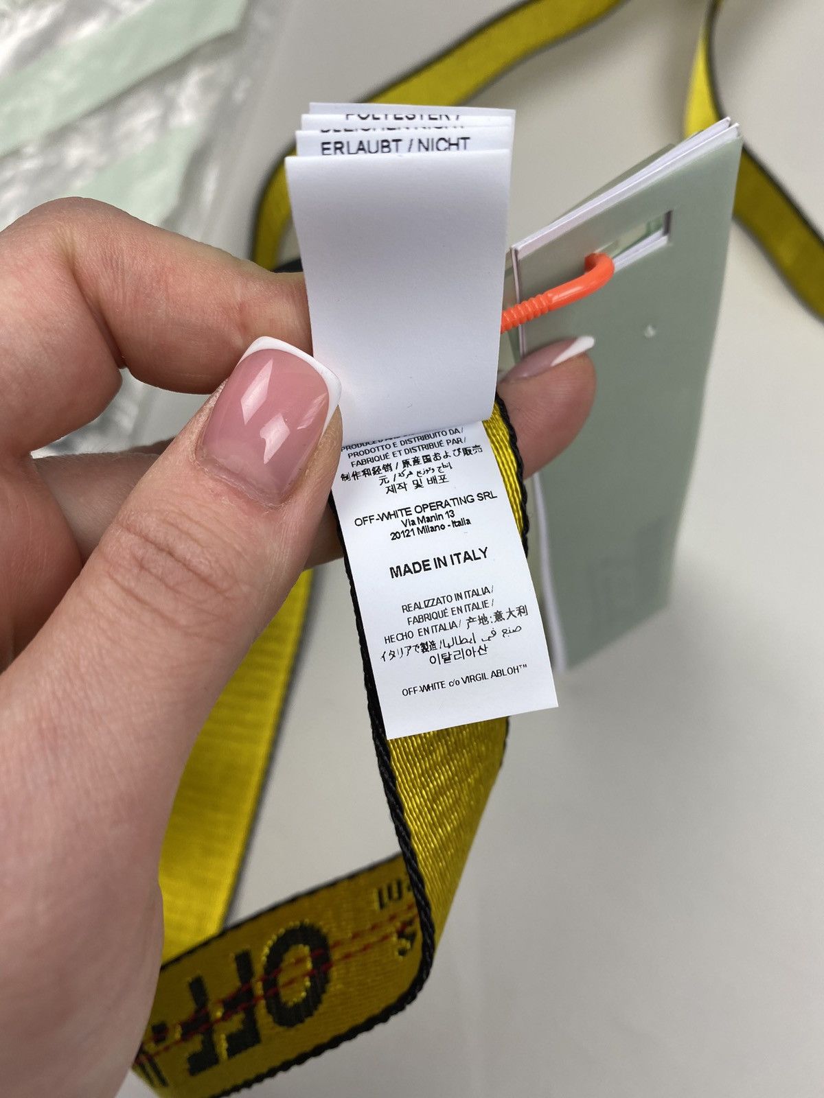 Off-White BNWT! Off-white Carry OV Mini Industrial belt one Size Size ONE SIZE - 13 Thumbnail