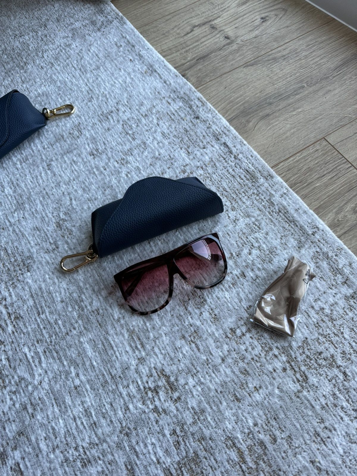 Loawe sunglasses