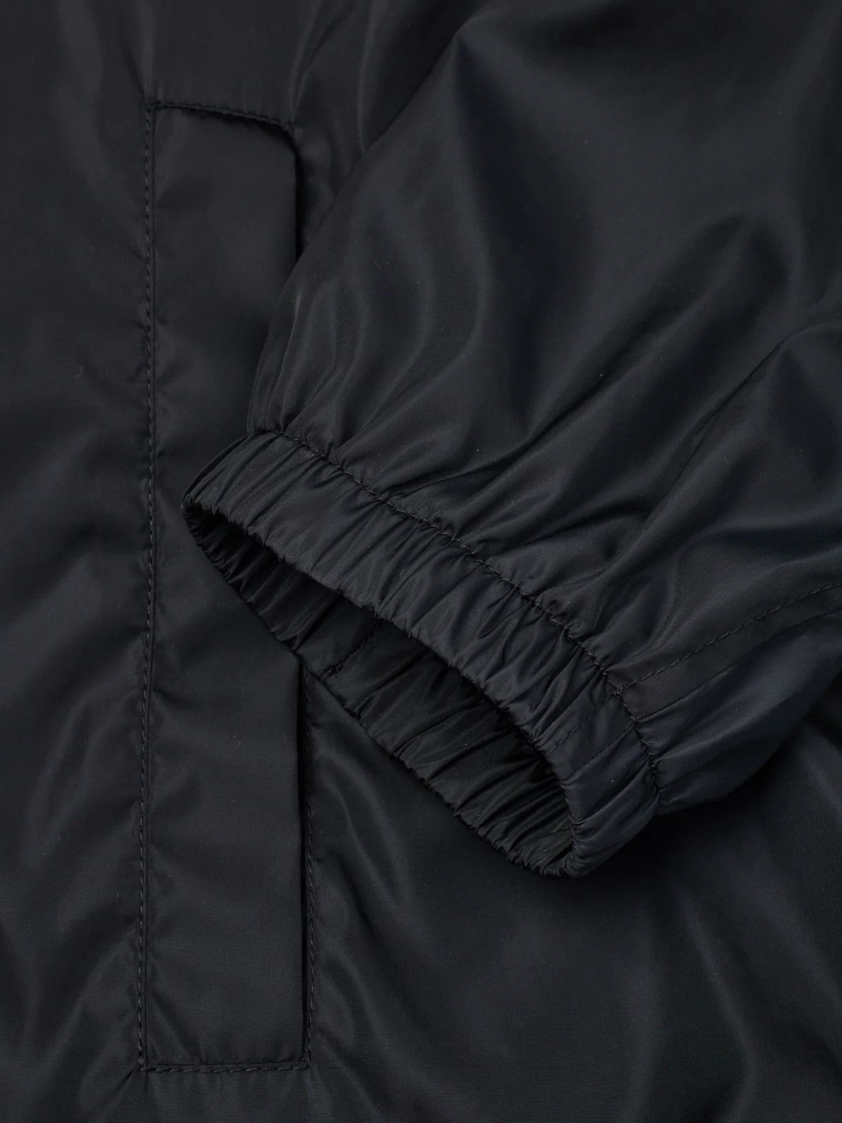 Givenchy GIVENCHY Tag Effect Hooded Windbreaker Jacket Oversized Size US XL / EU 56 / 4 - 7 Thumbnail