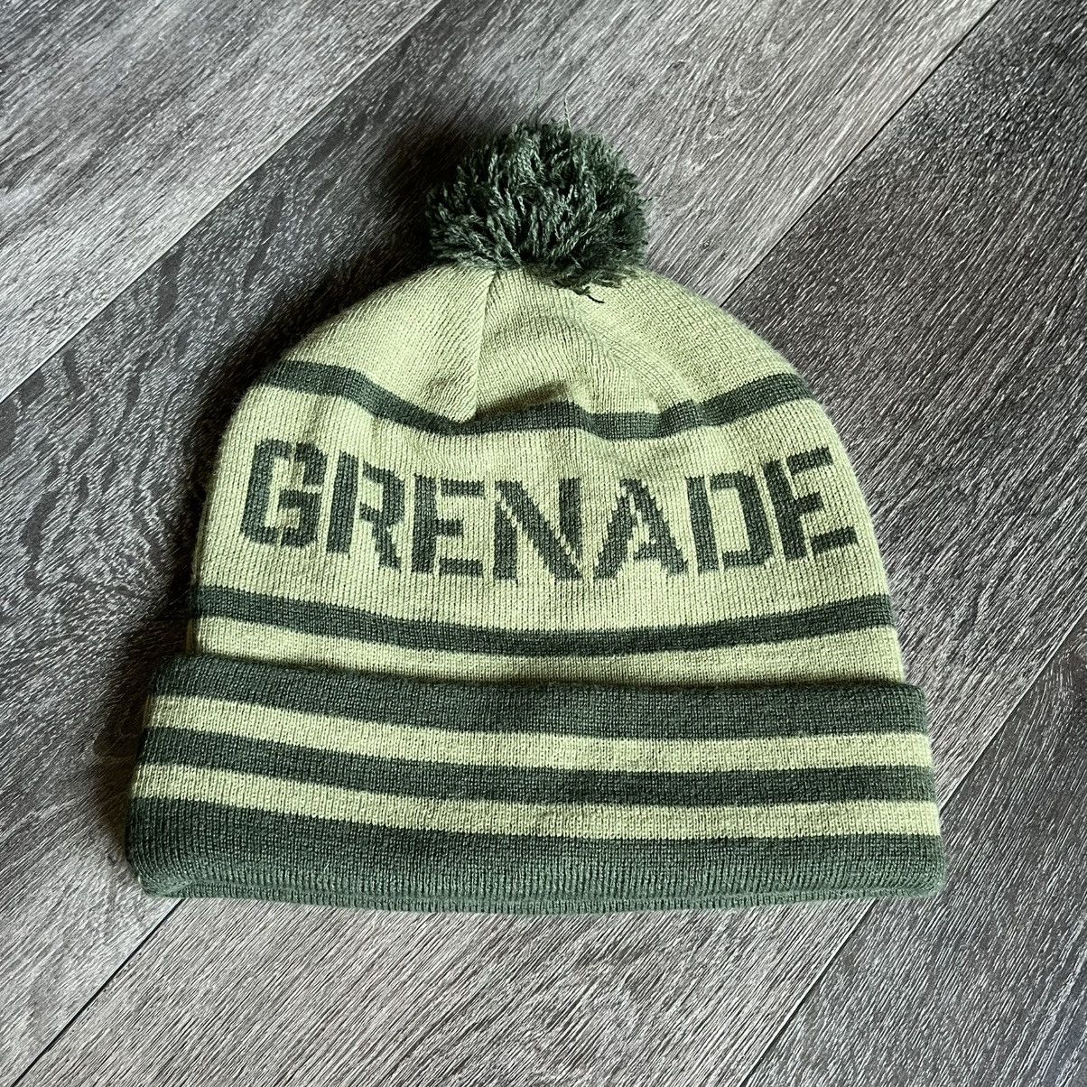 Grenade Vintage Y2K Grenade 2 Tone Puff Skater Beanie Xaviersobased Size ONE SIZE - 1 Thumbnail