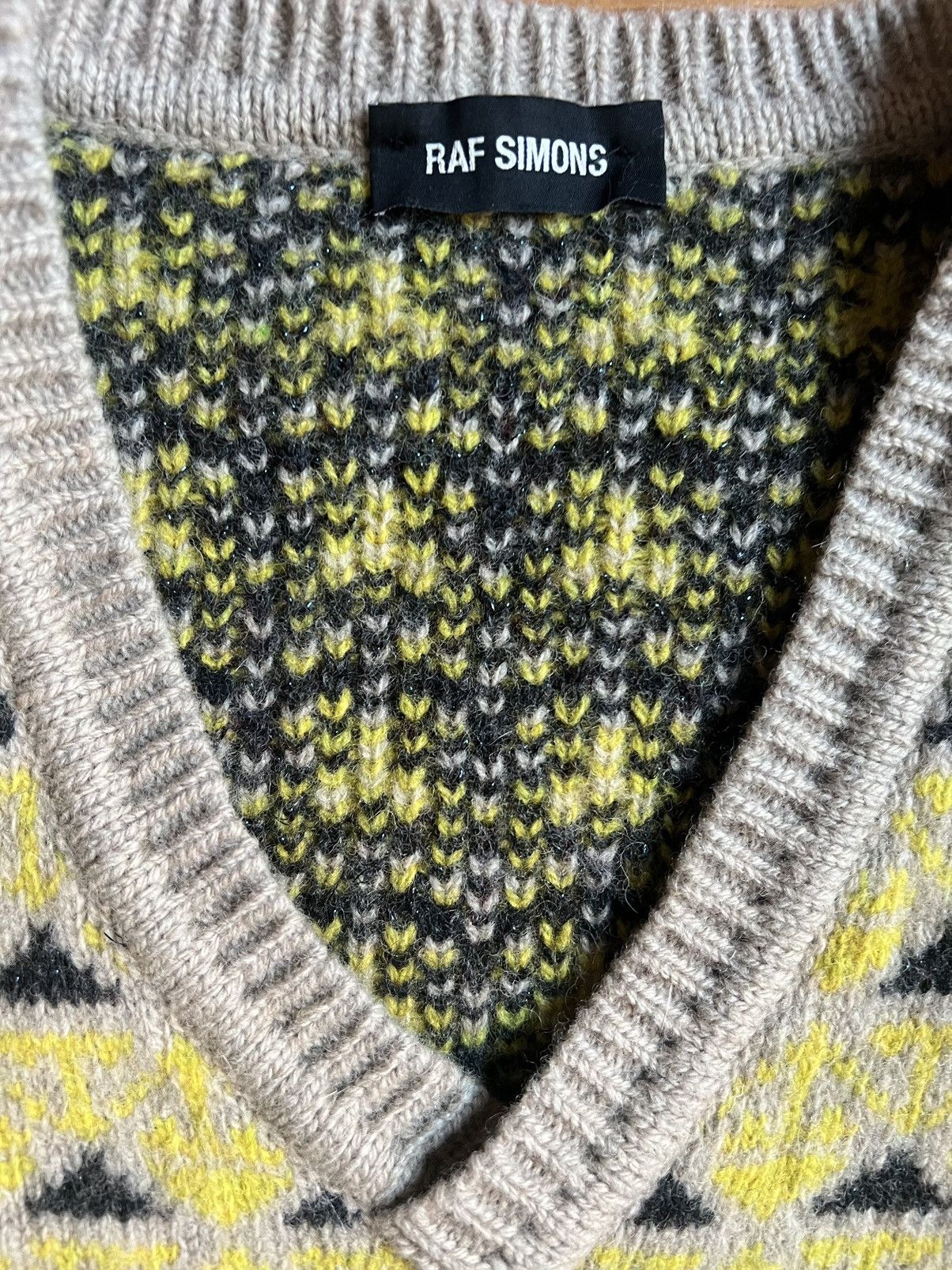 Raf Simons Heavy Lamb Wool Knitted V-Neck Jumper Size US L / EU 52-54 / 3 - 3 Thumbnail