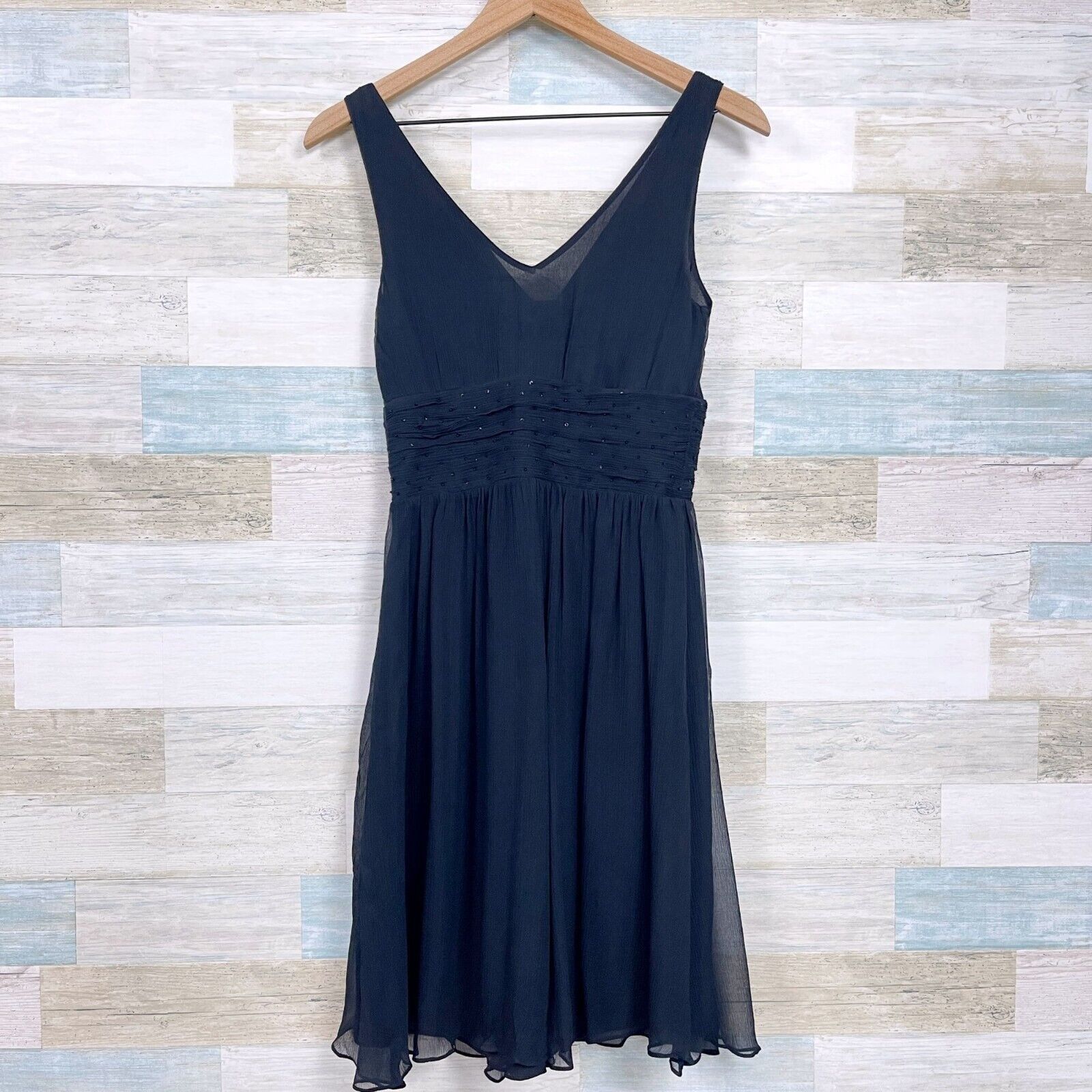 Express Express Silk Chiffon Cocktail Dress Black V Neck Beaded 2 Size XS / US 0-2 / IT 36-38 - 4 Thumbnail