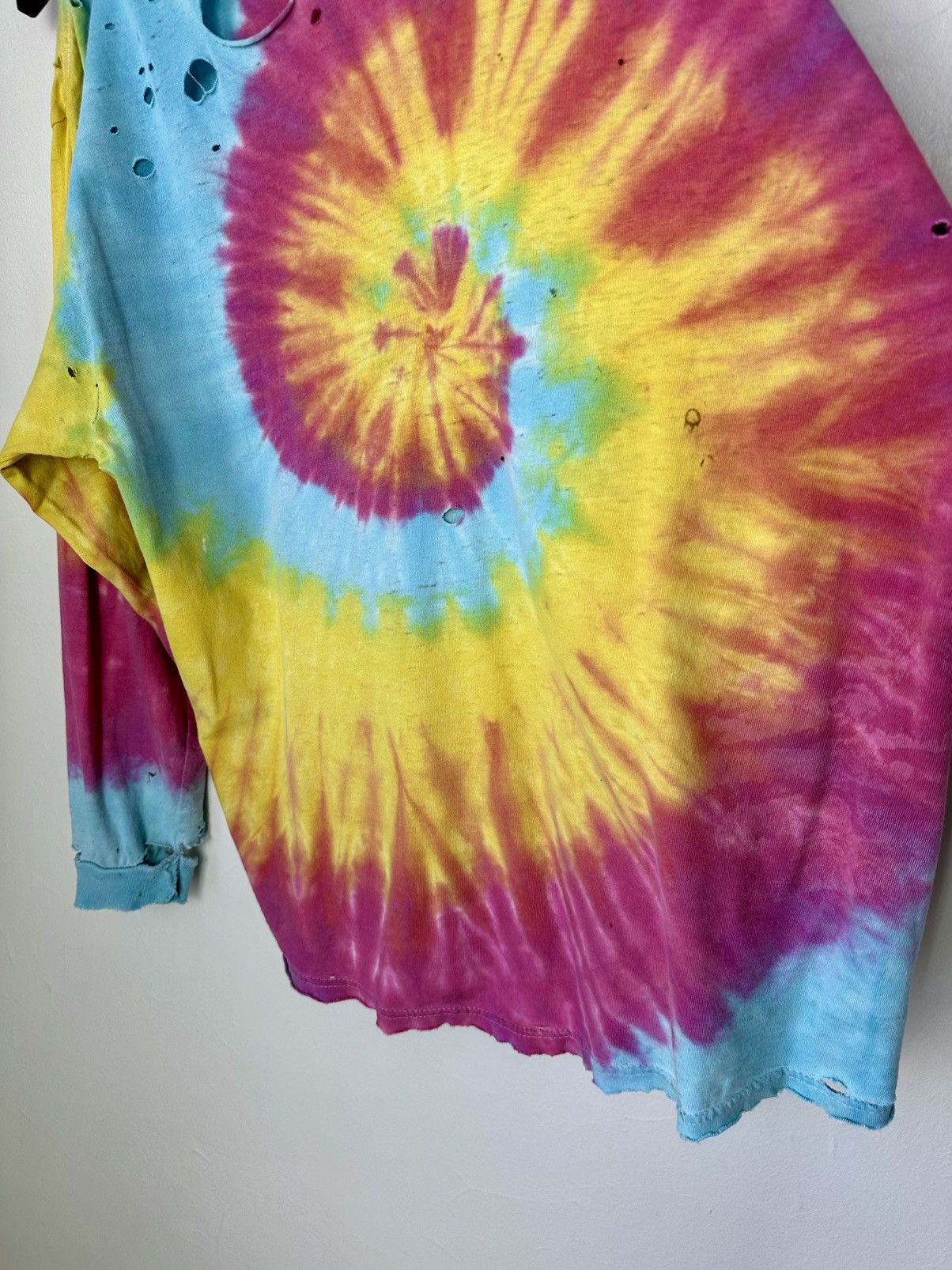 Vintage (L) THRASHED TO PERFECTION Tye Dye Long-Sleeve Tee Size US L / EU 52-54 / 3 - 16 Thumbnail