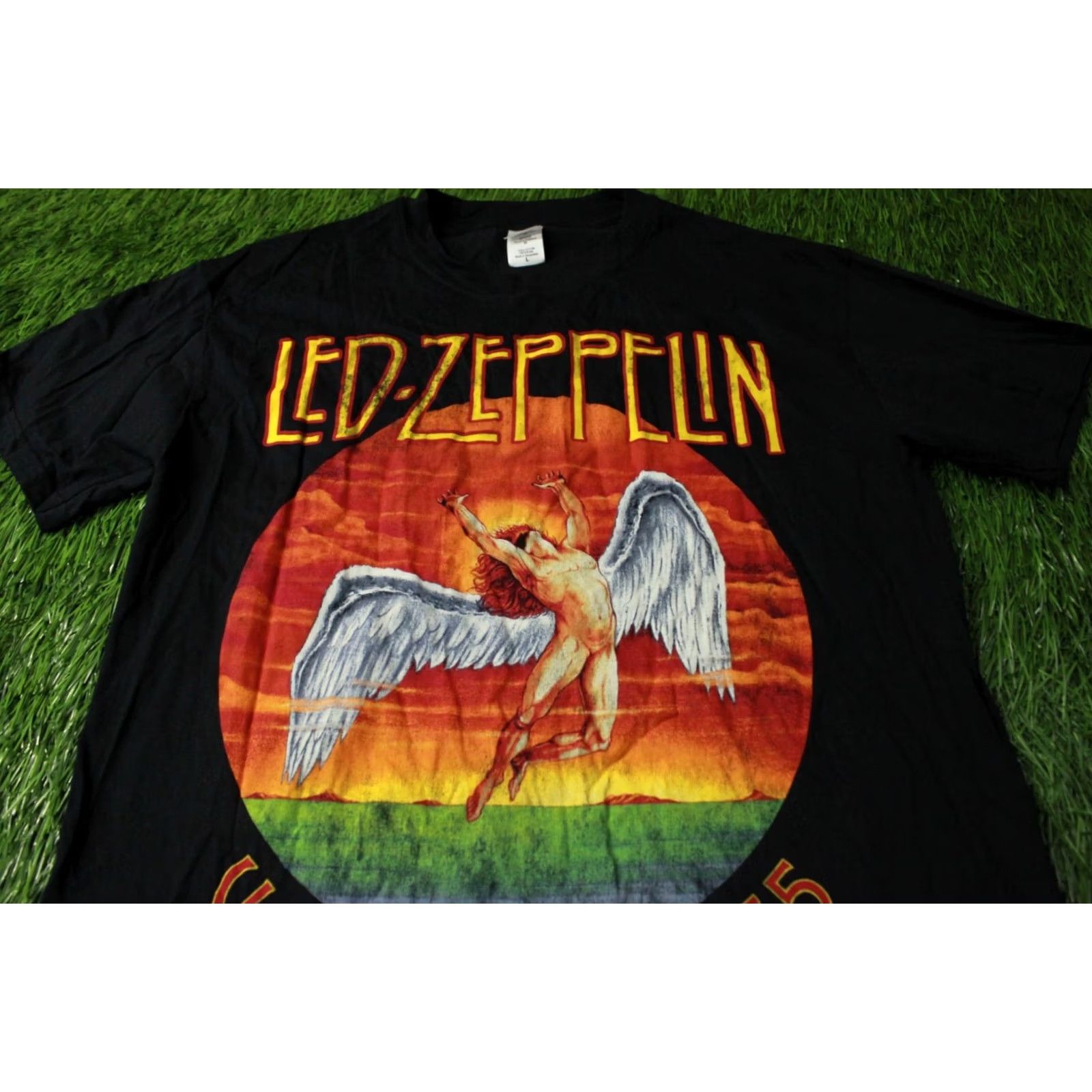 Gildan Led Zeppelin U.S. Tour 1975 Shirt - Gildan Large Black Mens Shirt Only 2011 Vintage Style Heavy Metal Print Size US L / EU 52-54 / 3 - 2 Thumbnail
