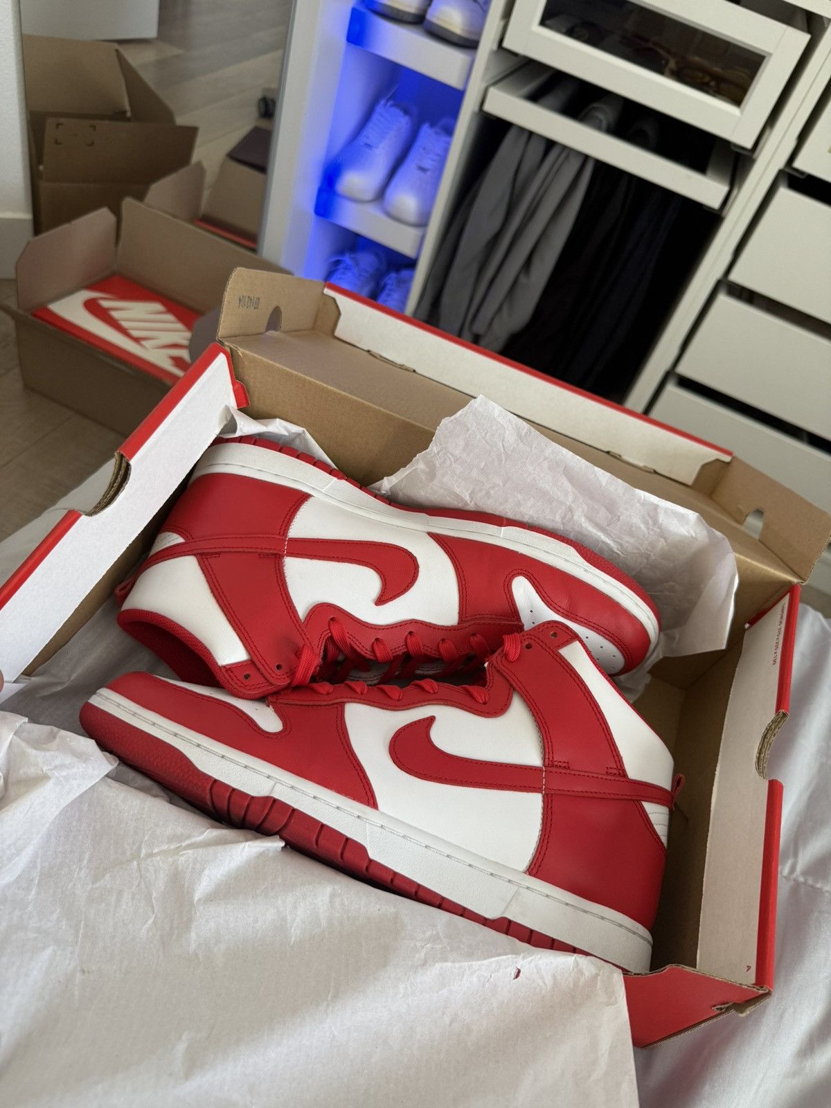 Nike Nike Dunk High University Red Size US 12 / EU 45 - 15 Thumbnail
