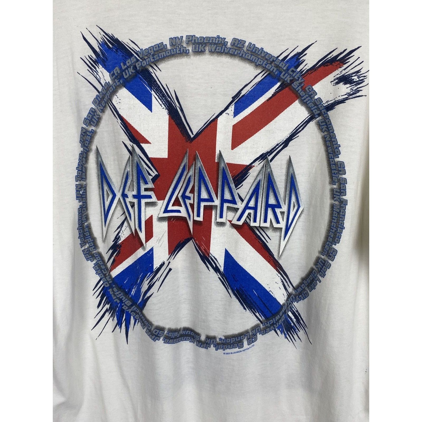 Band Tees 00s Vintage Def Leppard 2002 Tour T-Shirt In White Size US L / EU 52-54 / 3 - 5 Thumbnail