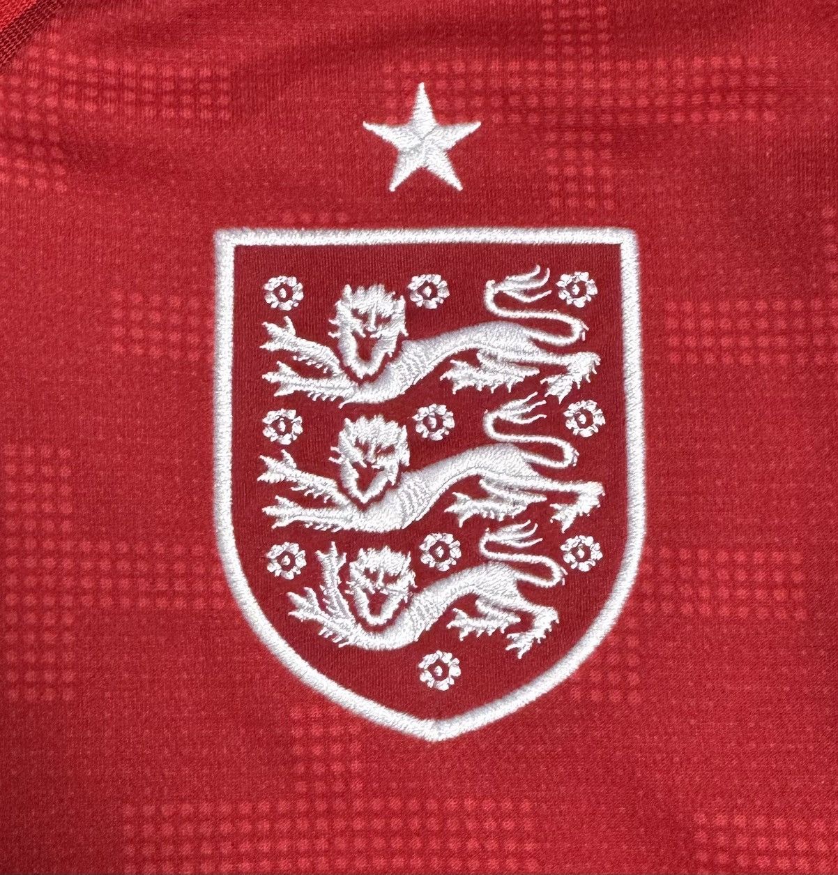 Umbro England 2012 2013 Goalkeeper Shirt Jersey Umbro #1 Hart Size US L / EU 52-54 / 3 - 8 Thumbnail