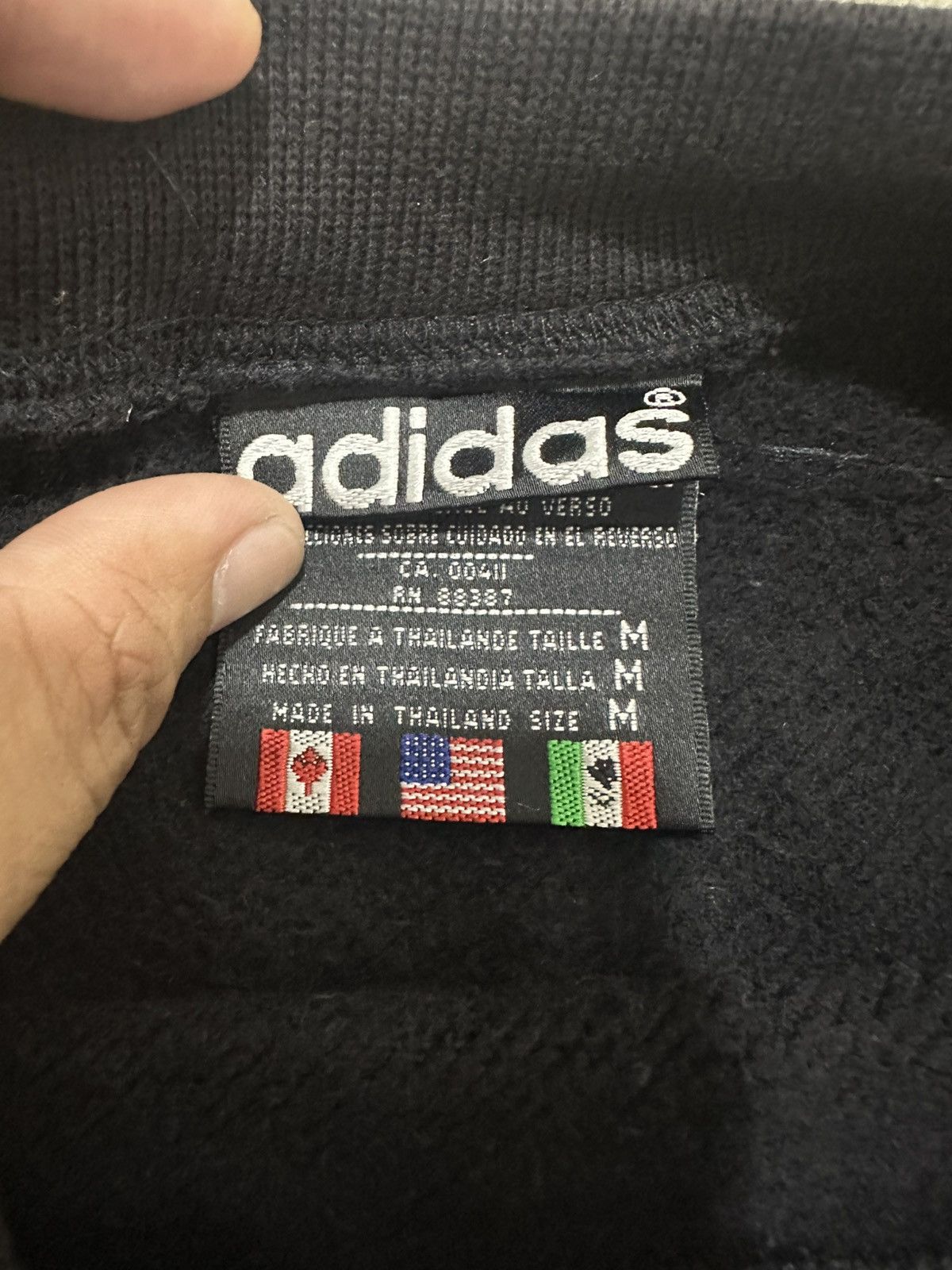 Adidas × Vintage Vintage Adidas Sweatshirt Embroidered Logo Design Size US M / EU 48-50 / 2 - 3 Thumbnail