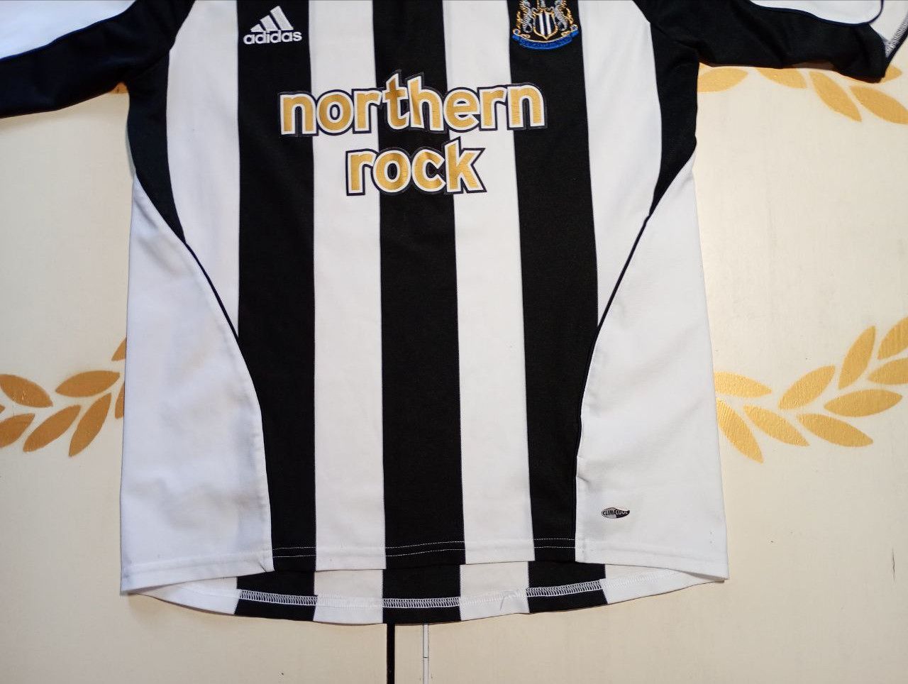 Adidas Newcastle United Adidas Home Jersey 2005-2006 Size US M / EU 48-50 / 2 - 4 Thumbnail