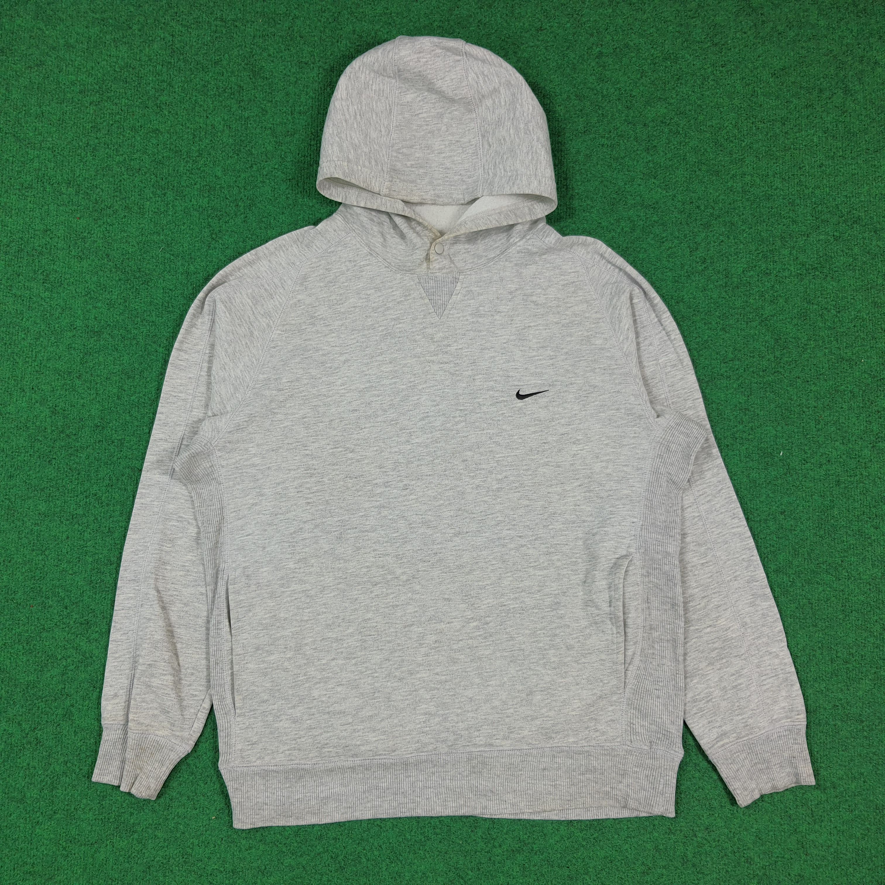 Nike Vintage Nike Embroidered Swoosh Gray Hooded C295N10 Size US M / EU 48-50 / 2 - 1 Thumbnail