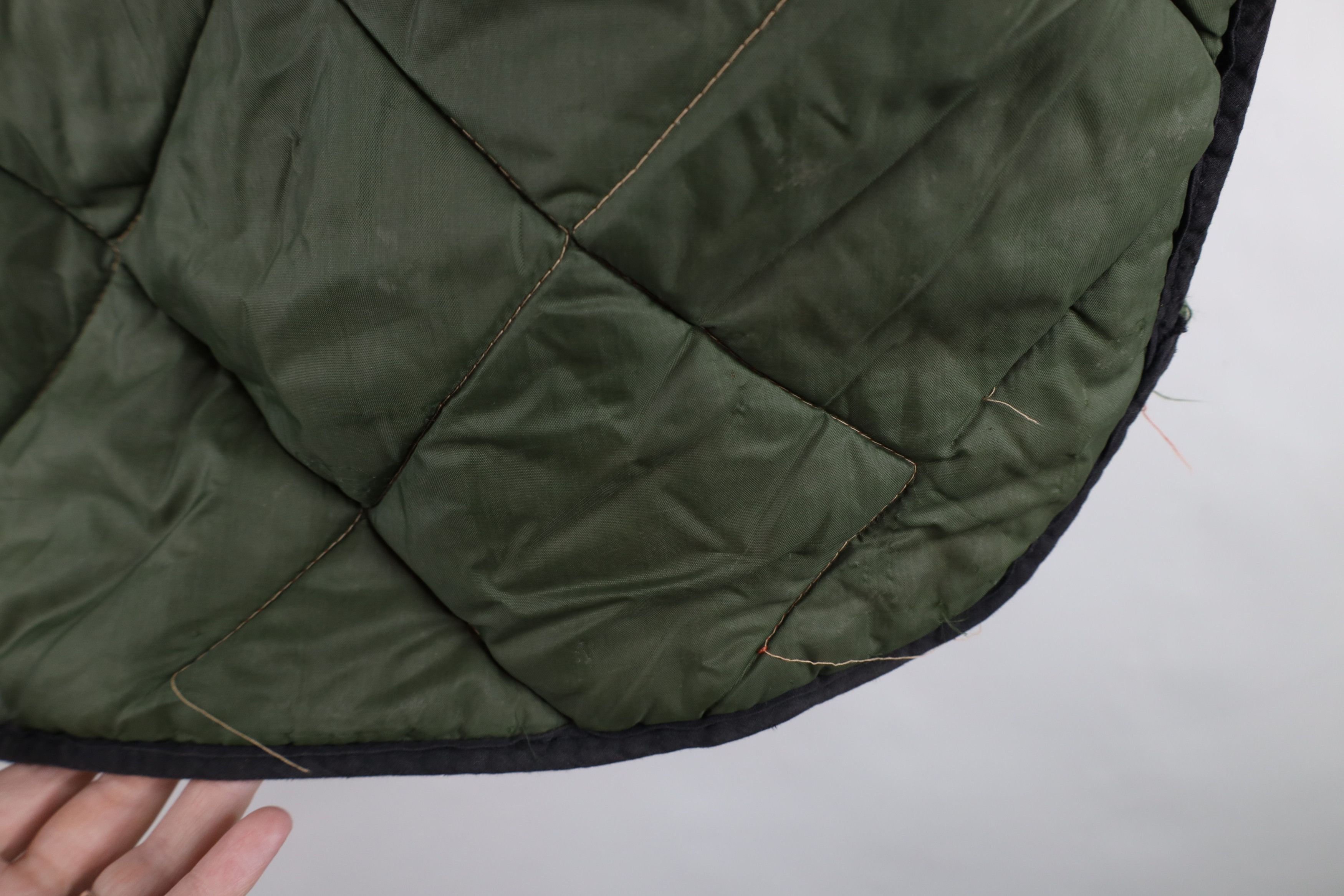 Vintage Vintage 70s Streetwear Reversible Puffer Vest Jacket USA Size US XXL / EU 58 / 5 - 16 Thumbnail