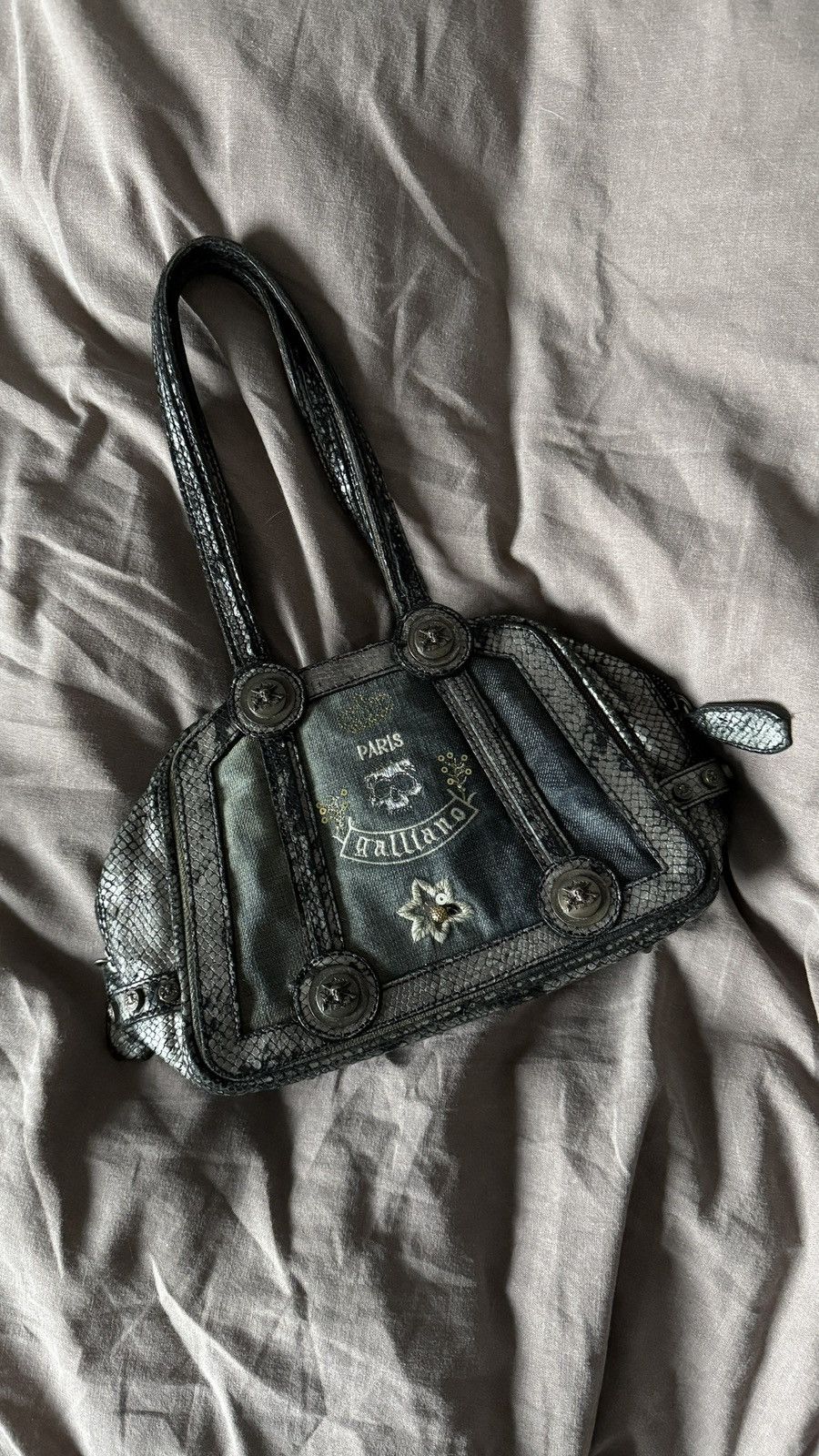John Galliano John Galliano Size ONE SIZE - 3 Thumbnail