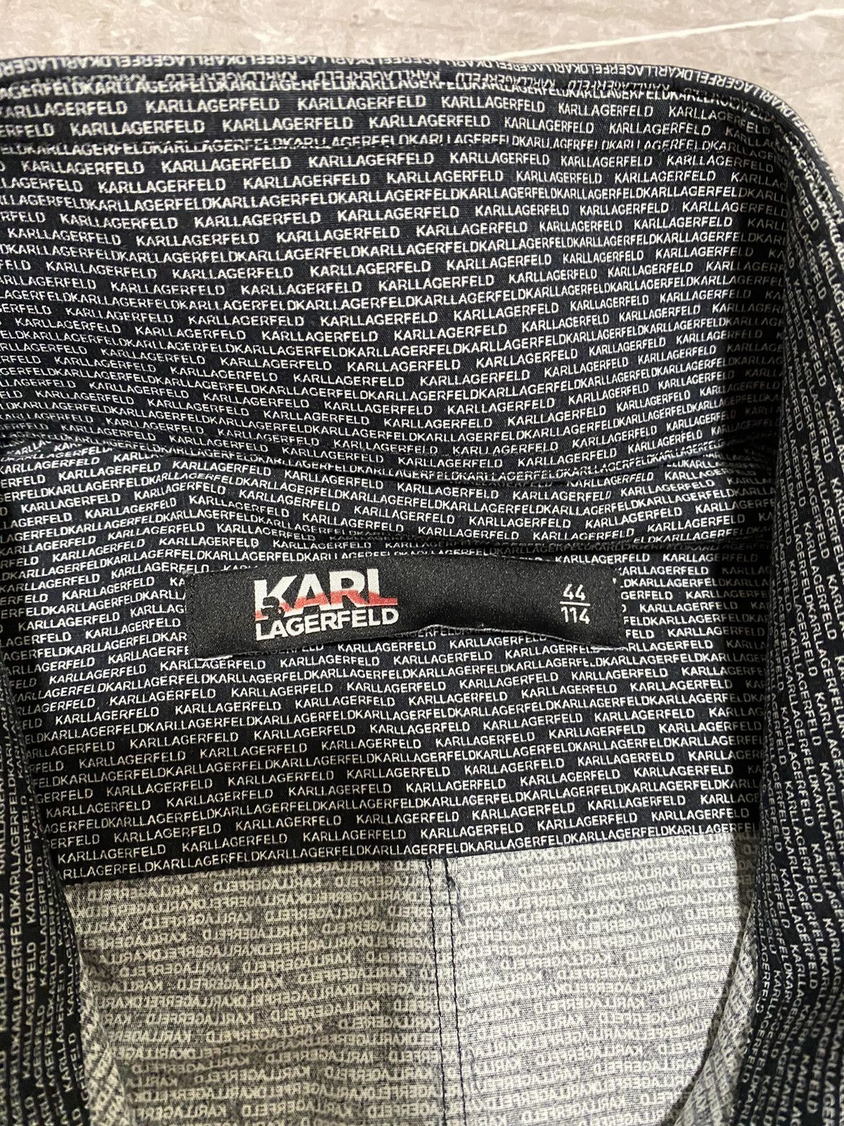 Karl Lagerfeld Karl Lagerfeld Multi Logo All Over Print Shirt Button Up Size US XL / EU 56 / 4 - 9 Thumbnail
