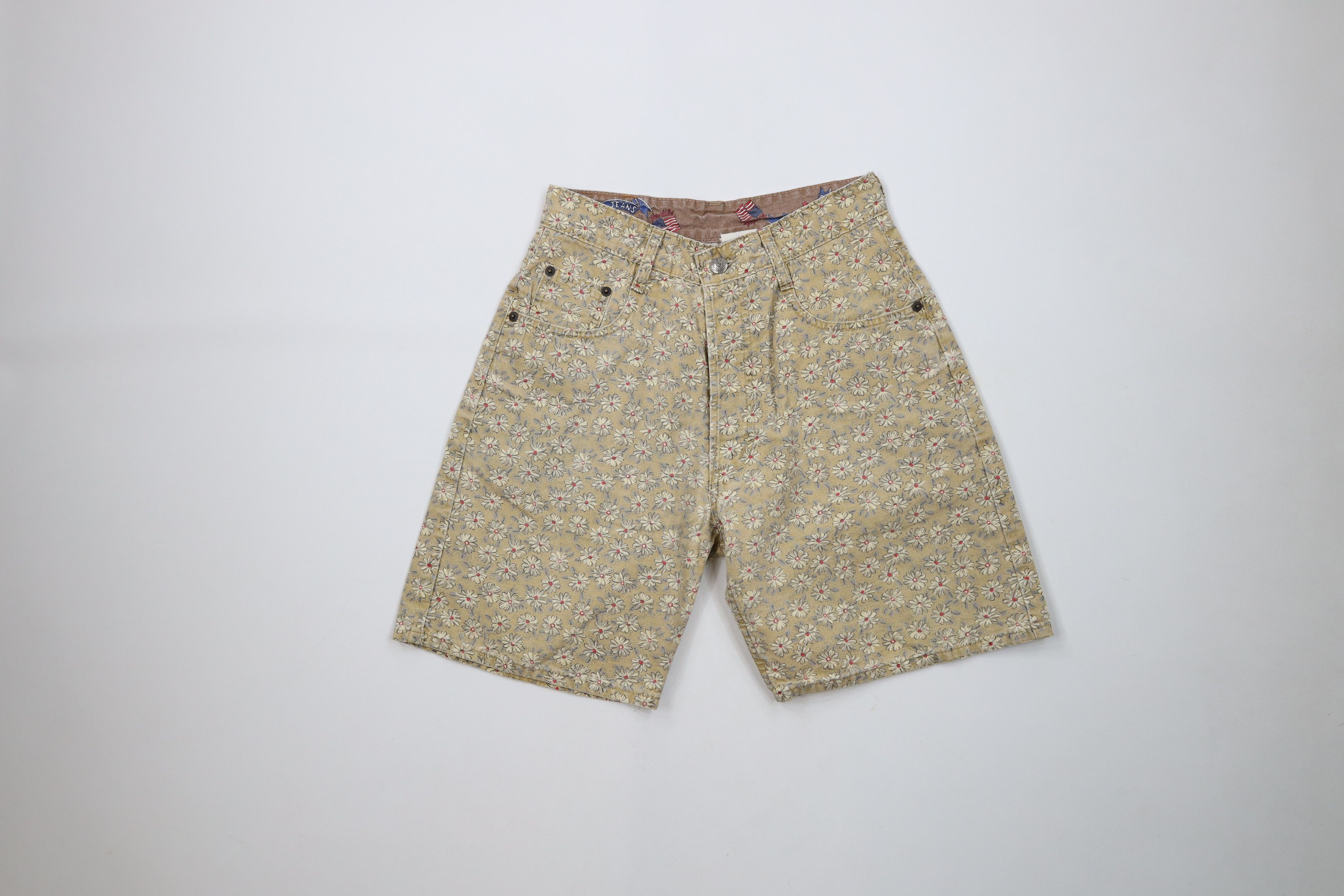 Vintage Vintage 90s Streetwear All Over Print Button Fly Shorts Size 28" / US 6 / IT 42 - 1 Thumbnail