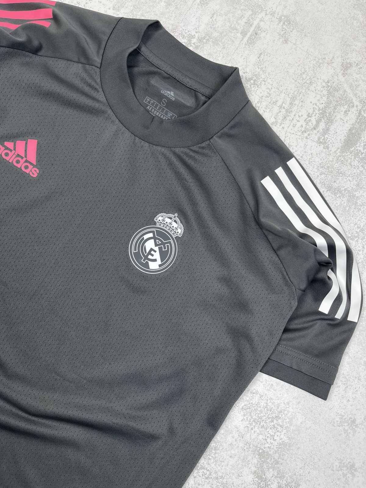 Adidas Real Madrid 2020/21 Training Jersey AEROREADY Performance Size US M / EU 48-50 / 2 - 2 Thumbnail