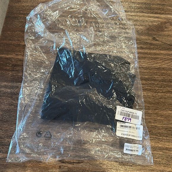 Jacquemus JACQUEMUS LE RAPHIA SHORTS 40BLACK 'LE SHORT PRALU' Size 27" / US 4 / IT 40 - 7 Thumbnail