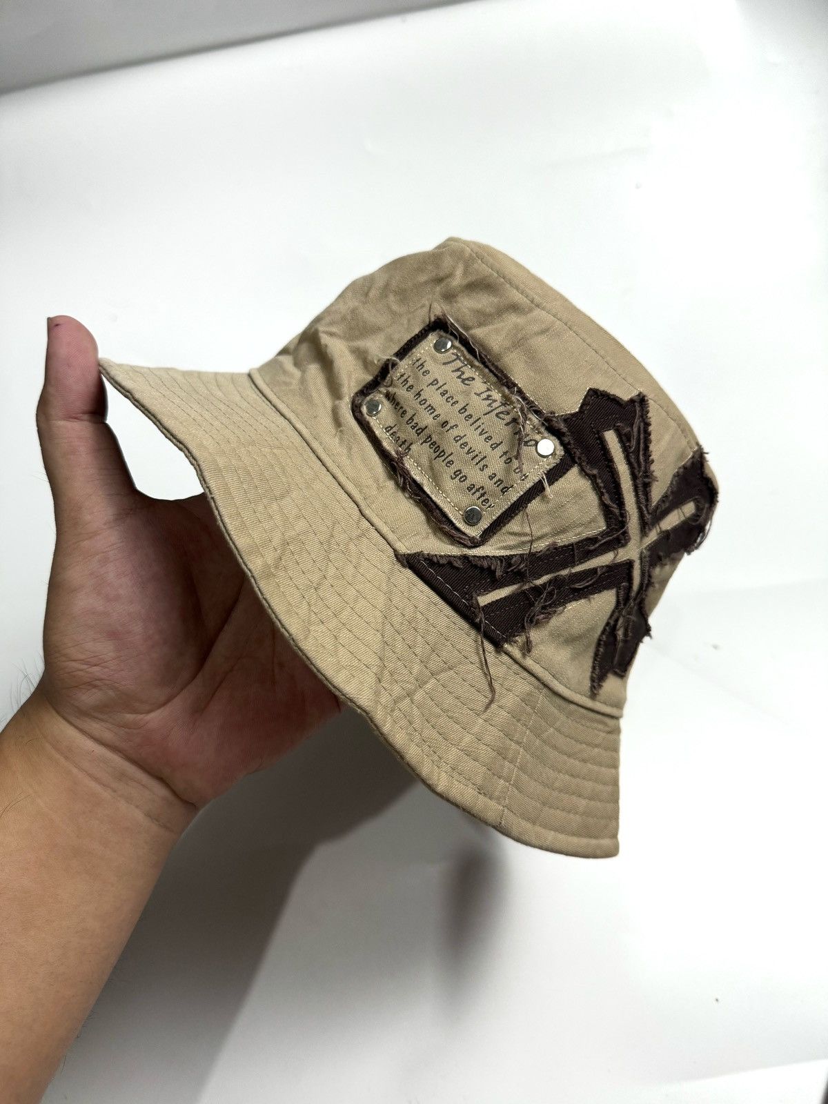 Beauty Beast × Hysteric Glamour × Japanese Brand Bucket Hats Crosses Poem ifsix lgb style Size ONE SIZE - 3 Thumbnail