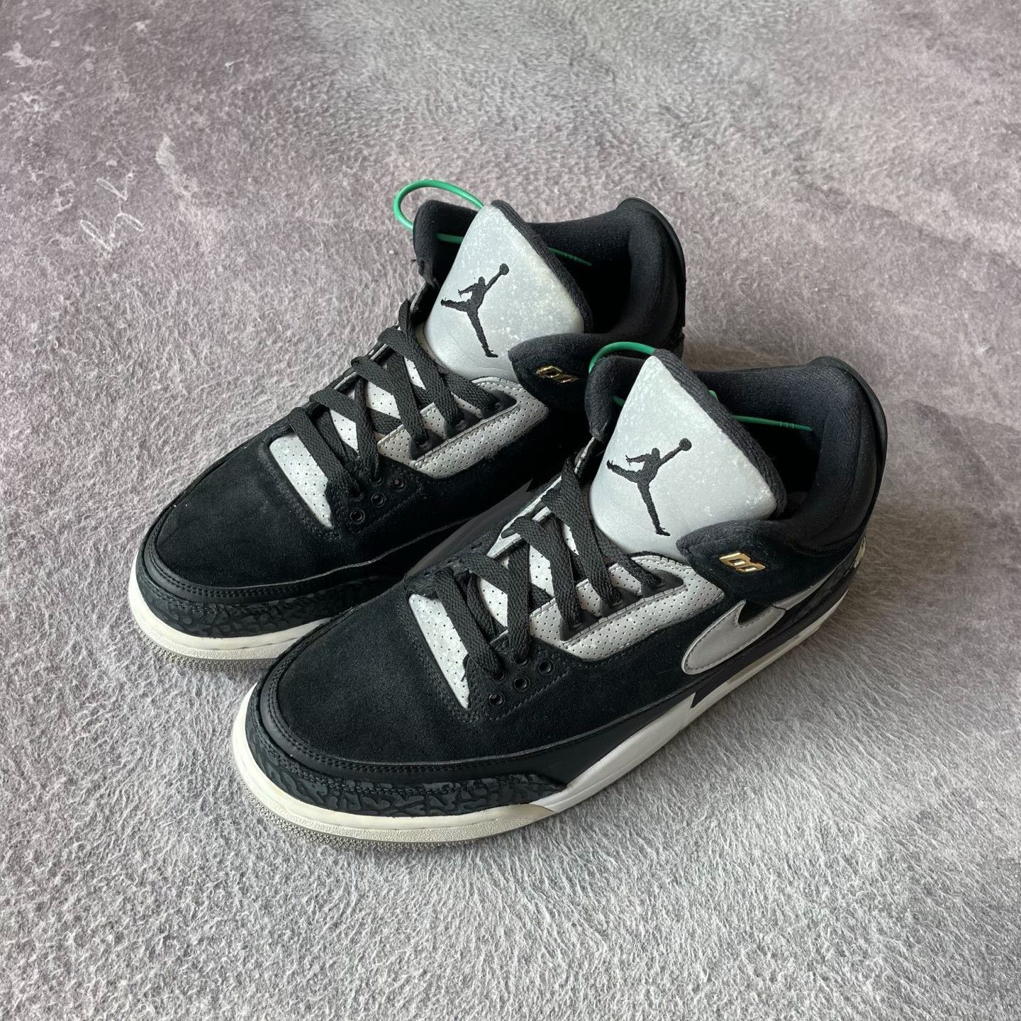 Nike Nike Black Lowtop Sneakers 44.5 Men Size US 11 / EU 44 - 1 Thumbnail
