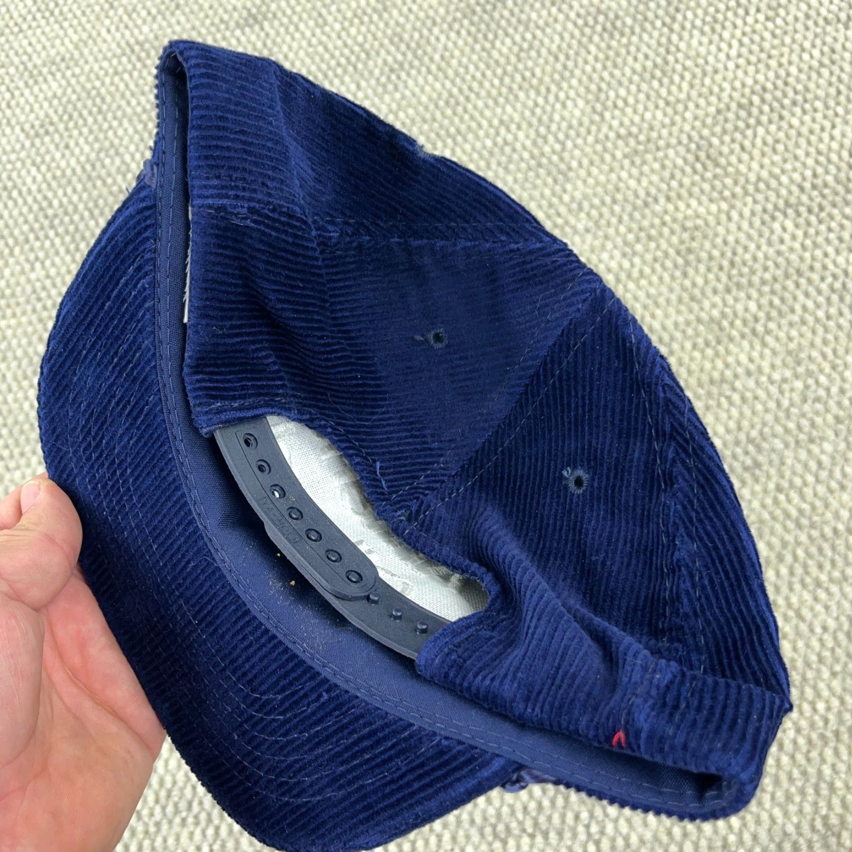 Vintage VINTAGE American Gilsonite Corduroy Snapback Hat Men Blue 90s Retro Truckers Cap Size ONE SIZE - 5 Thumbnail