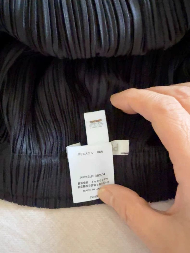 Issey Miyake Issey Miyake size:4 Black pleated pants Size 29" - 4 Thumbnail