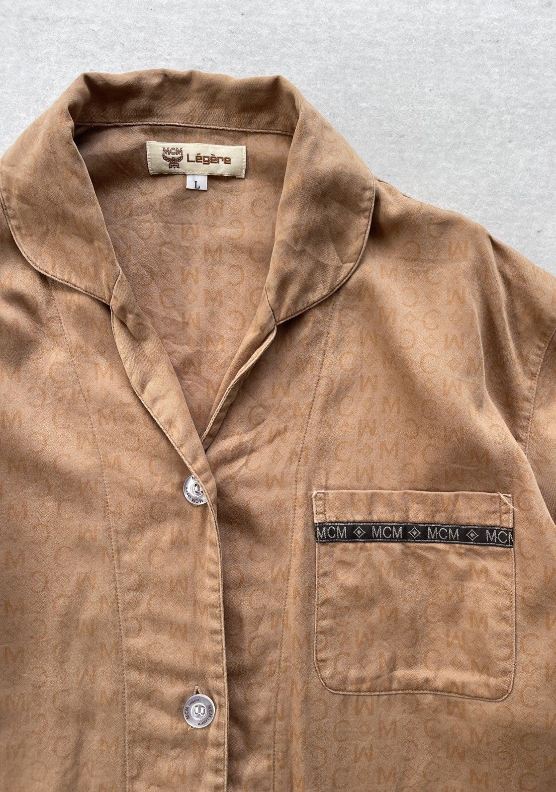 MCM 🔥VINTAGE MCM MONOGRAM BUTTON-UP LOUNGE SHIRT Size US L / EU 52-54 / 3 - 6 Thumbnail