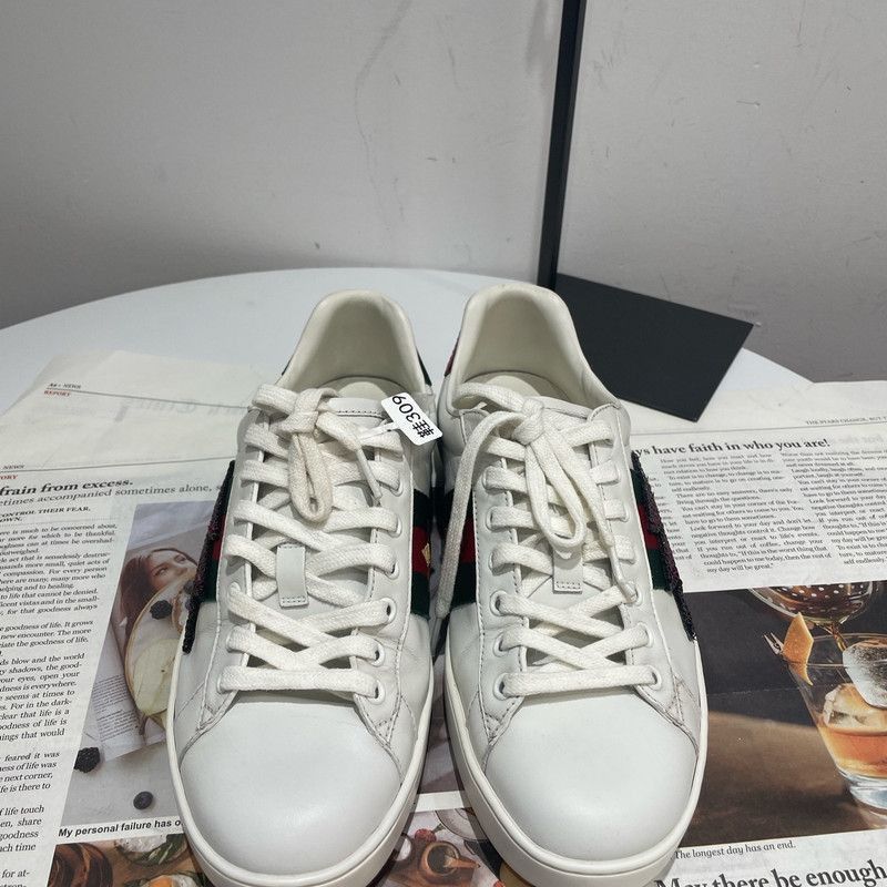 Gucci Gucci Ace Leather Sneakers for Men - Size US 8 / EU 41 - 2 Thumbnail