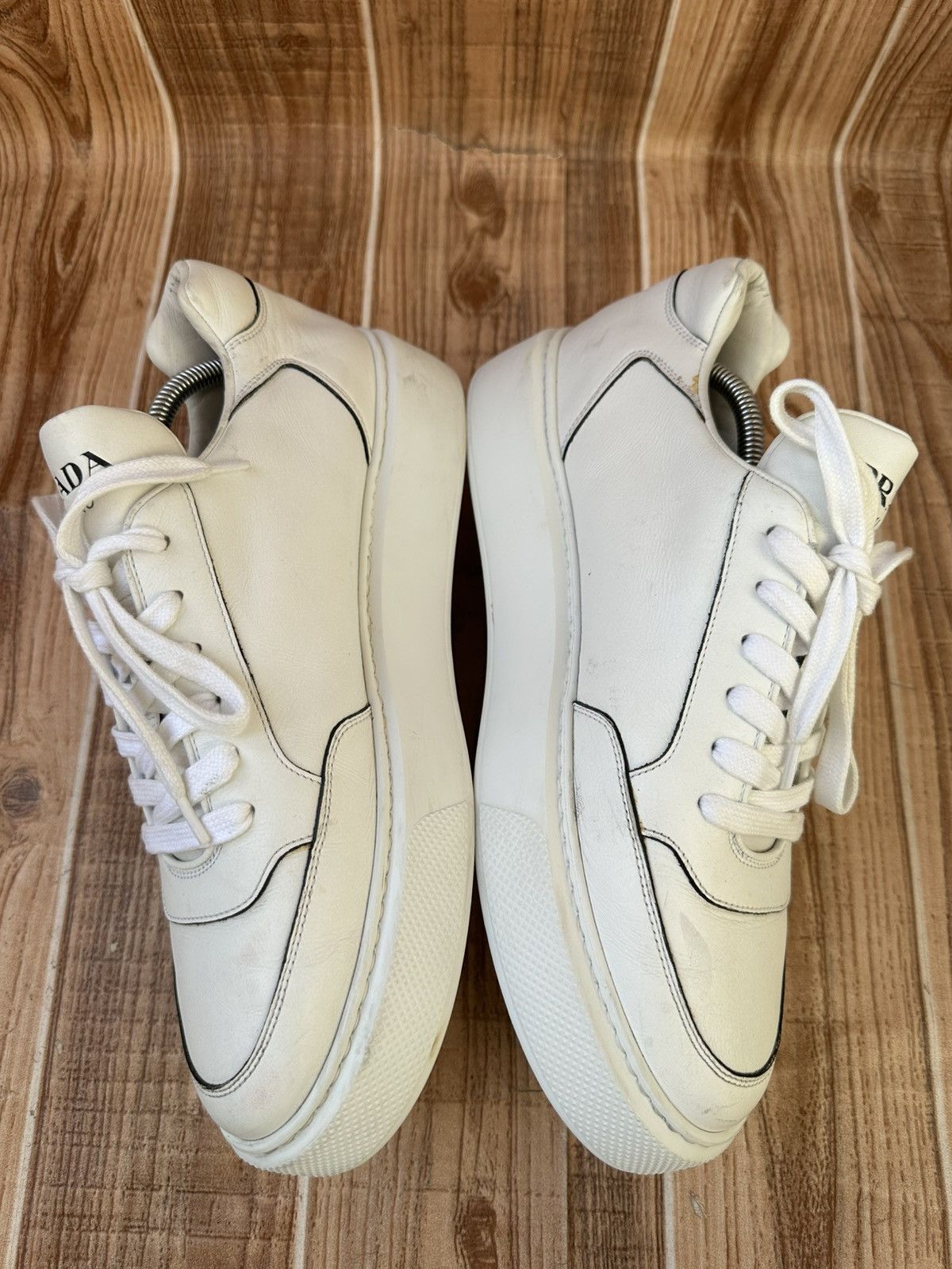 Prada Prada Milano White Leather Montana Low top Sneaks Size US 10 / EU 43 - 8 Thumbnail
