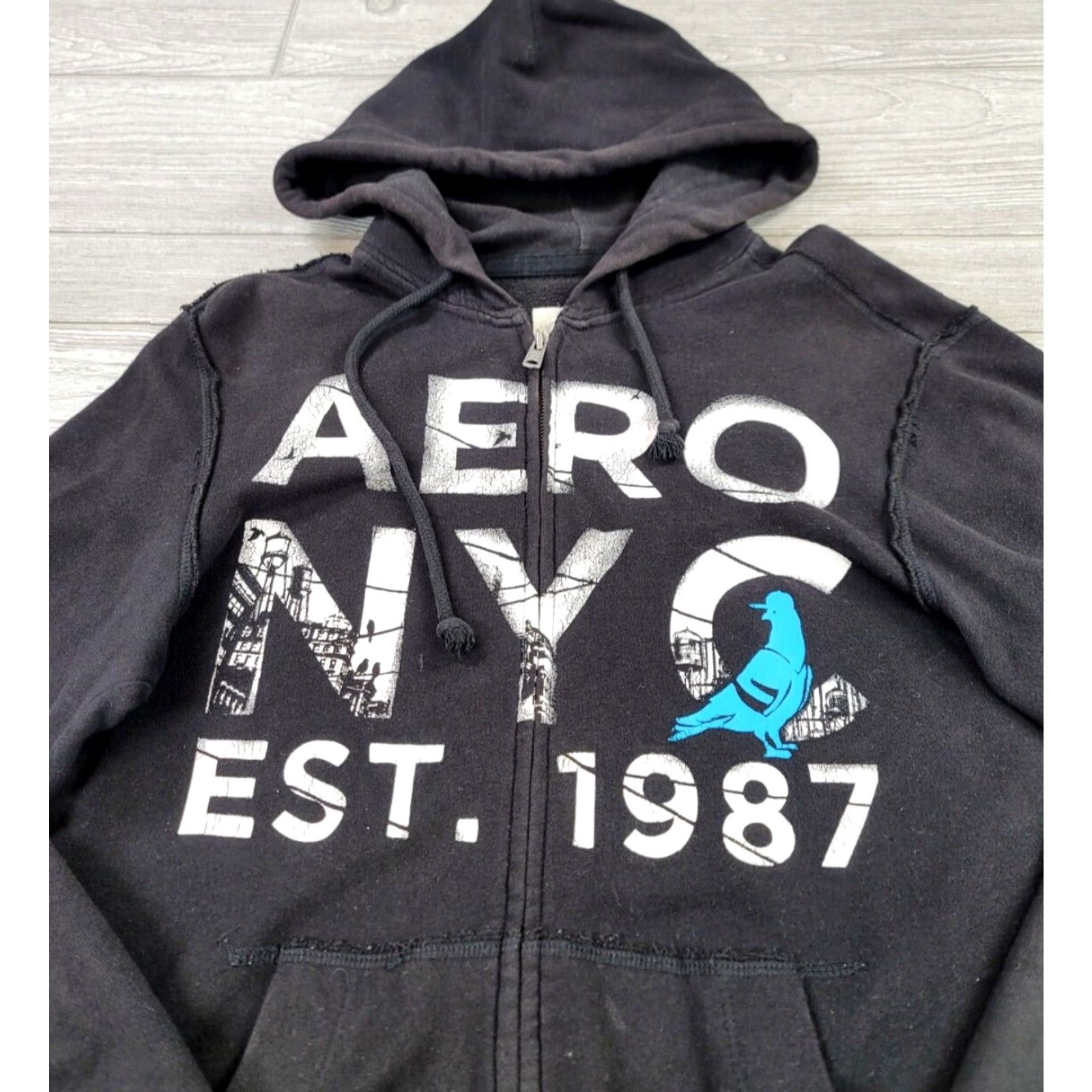 Vintage AEROPOSTALE New York Black Long Sleeve Full Zip Hoodie Mens S Adult Size US S / EU 44-46 / 1 - 3 Thumbnail