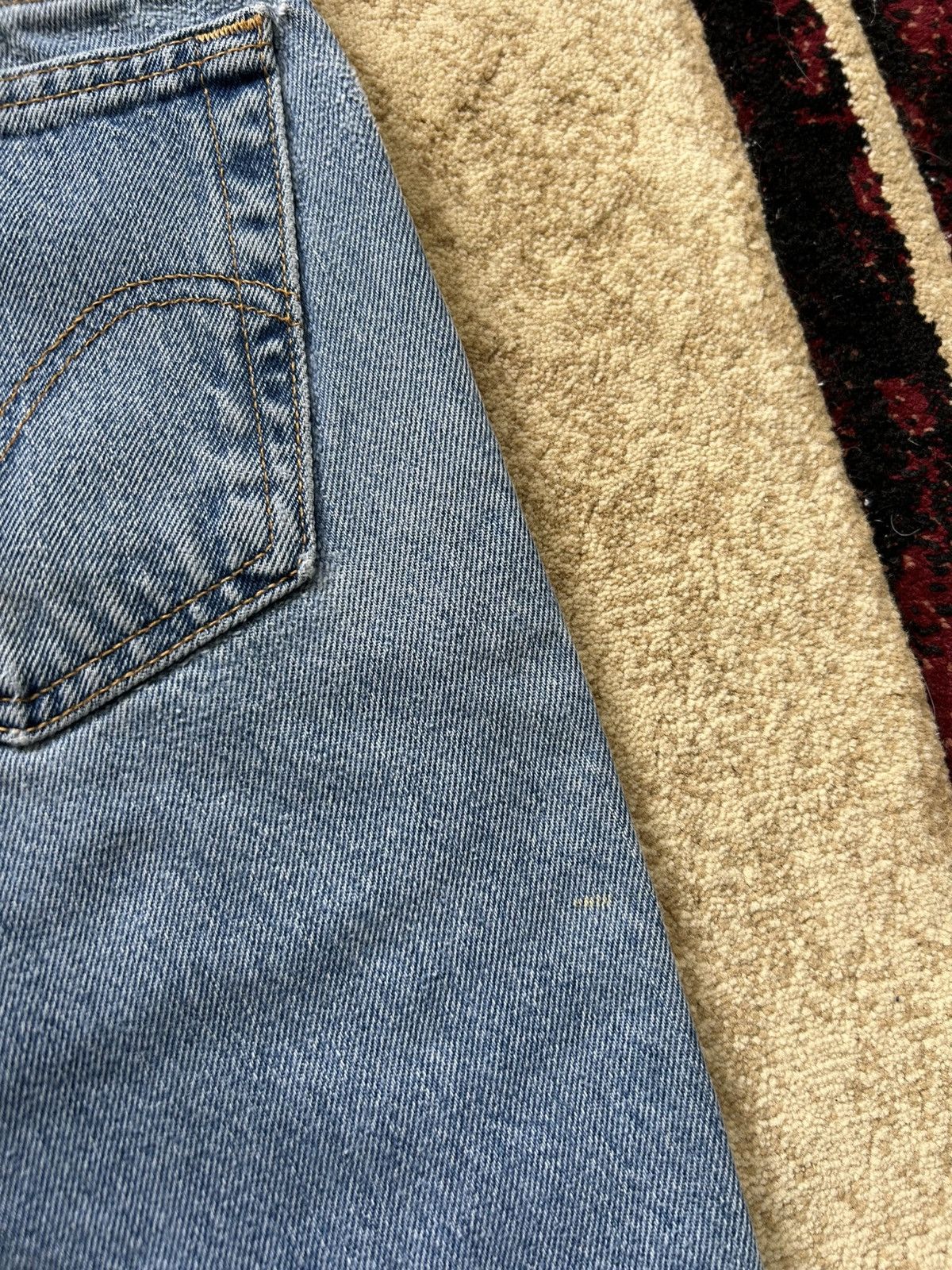 Levi's Vintage 90s Levis 550 Faded Light Wash Jeans Size US 34 / EU 50 - 4 Thumbnail