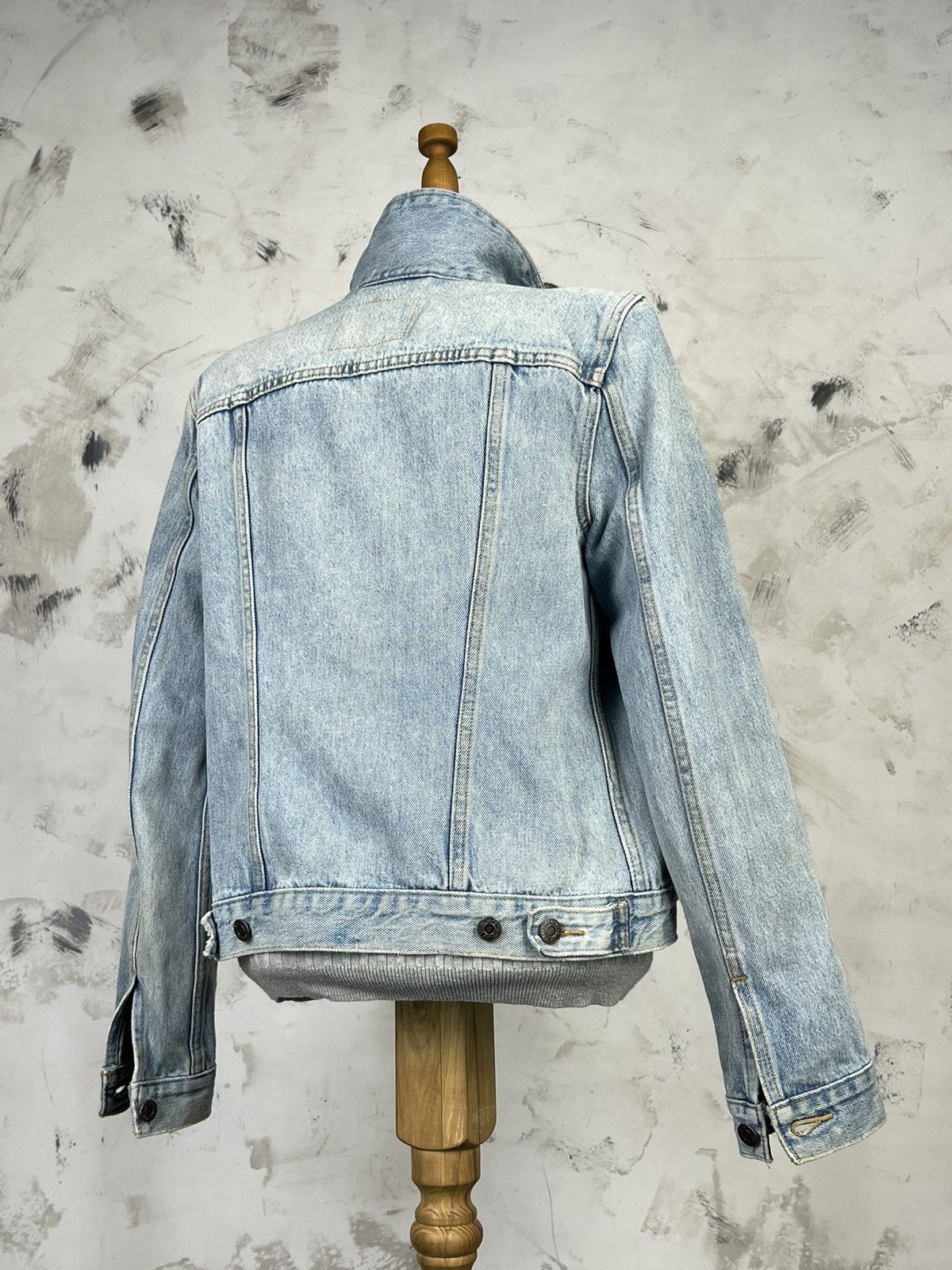 Levi's Vintage Levis Jeans Jacket Size S - M Size M / US 6-8 / IT 42-44 - 3 Thumbnail