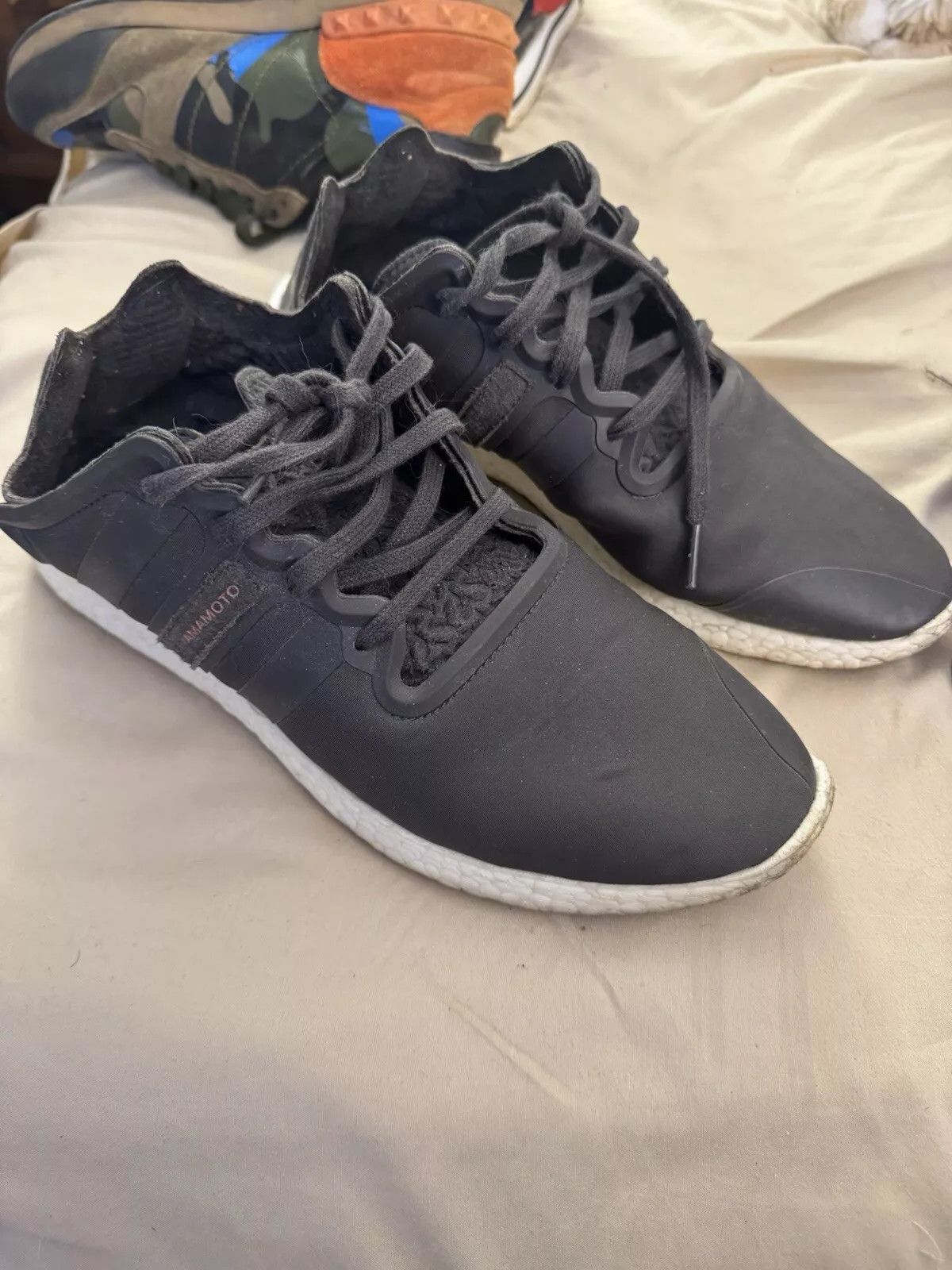 Y-3 Y-3 Yohji Run Sneakers Adidas - Olive Green - 9.5 Size US 9.5 / EU 42-43 - 1 Thumbnail