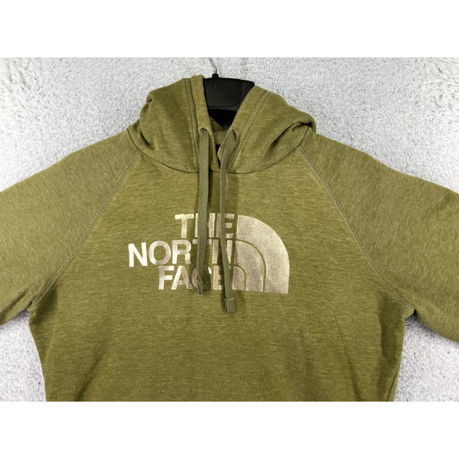 The North Face The North Face Hoodie Women M Green Gold Pullover Hoodie Cotton Read Floral Logo Pockets Vintage: No Size M / US 6-8 / IT 42-44 - 4 Thumbnail