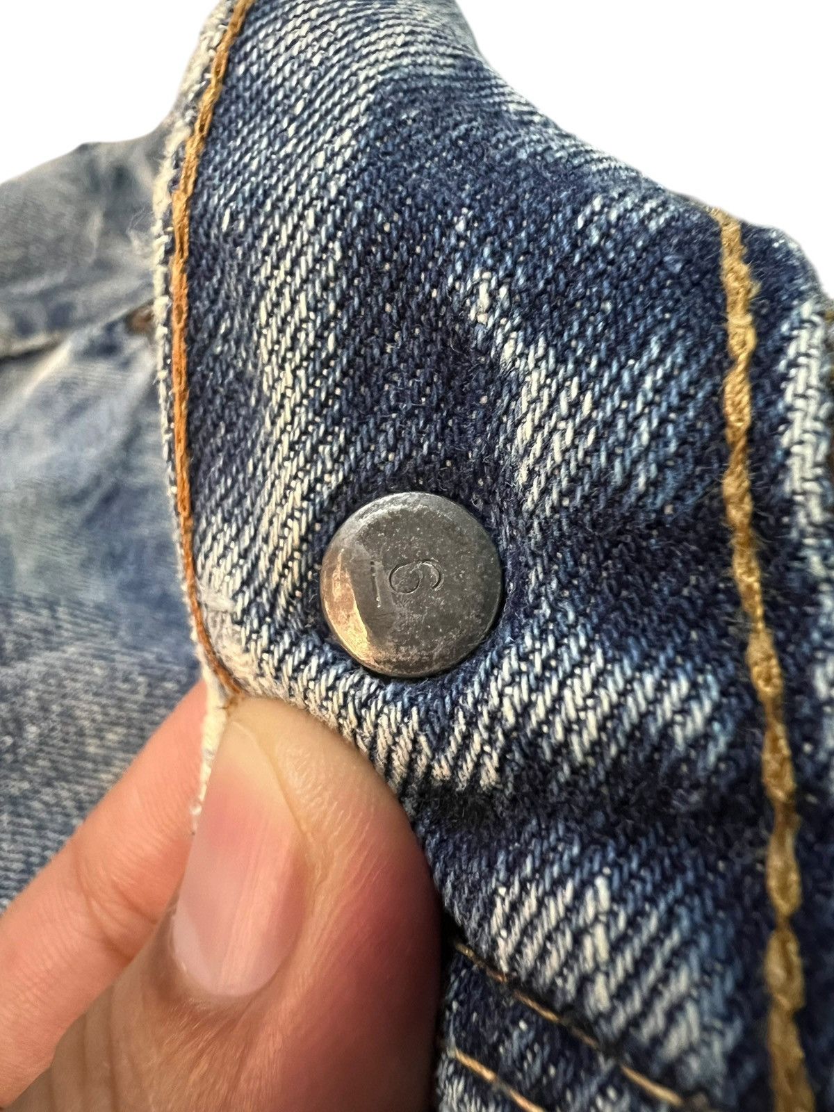 Levi's 70’s Distressed Thrashed Levis 501 Selvedge Rindem button#6 Size US 29 - 12 Thumbnail