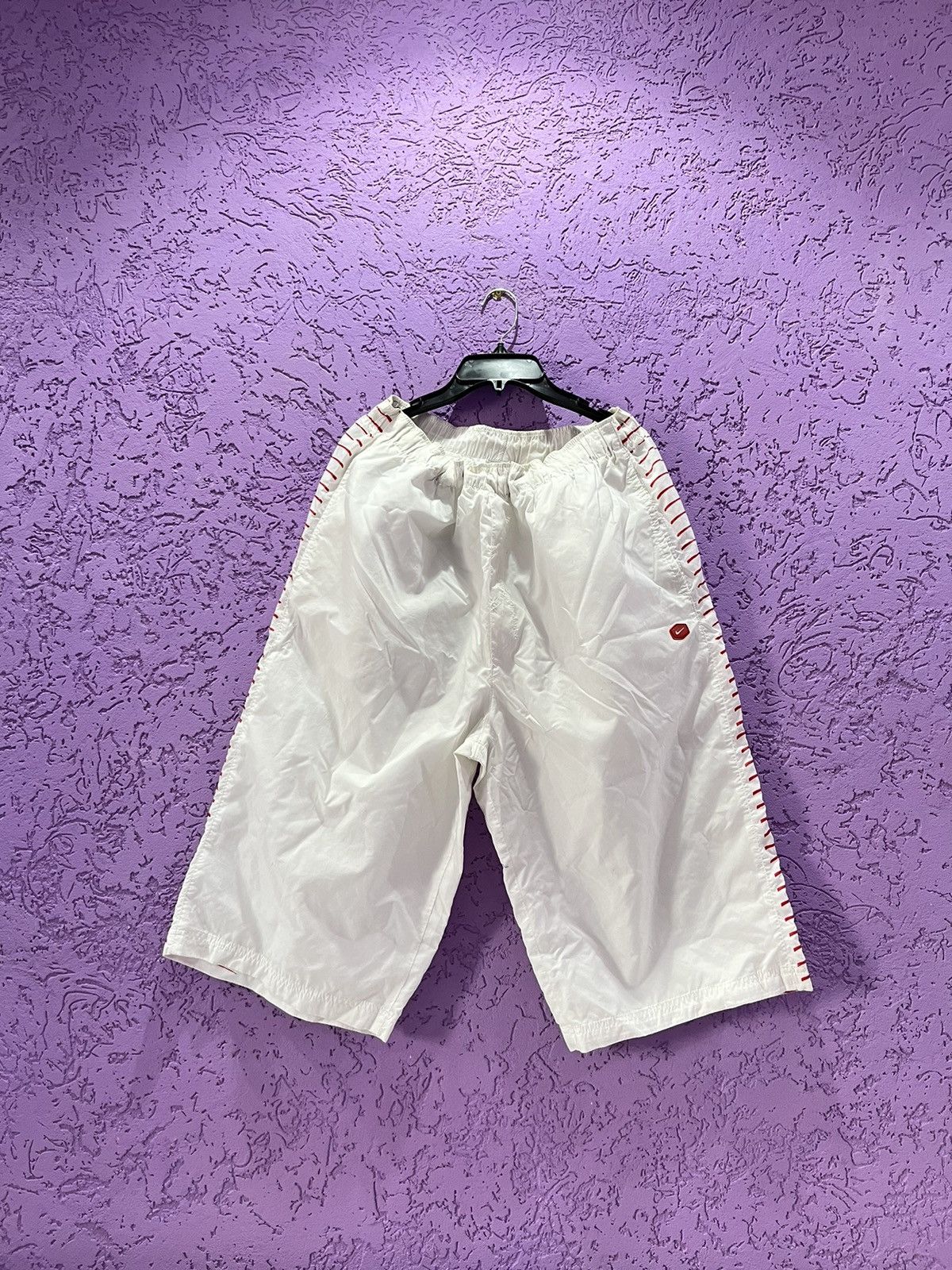 Vintage Vintage Shorts Nike Baggy Streetwear Size US 40 / EU 56 - 1 Thumbnail