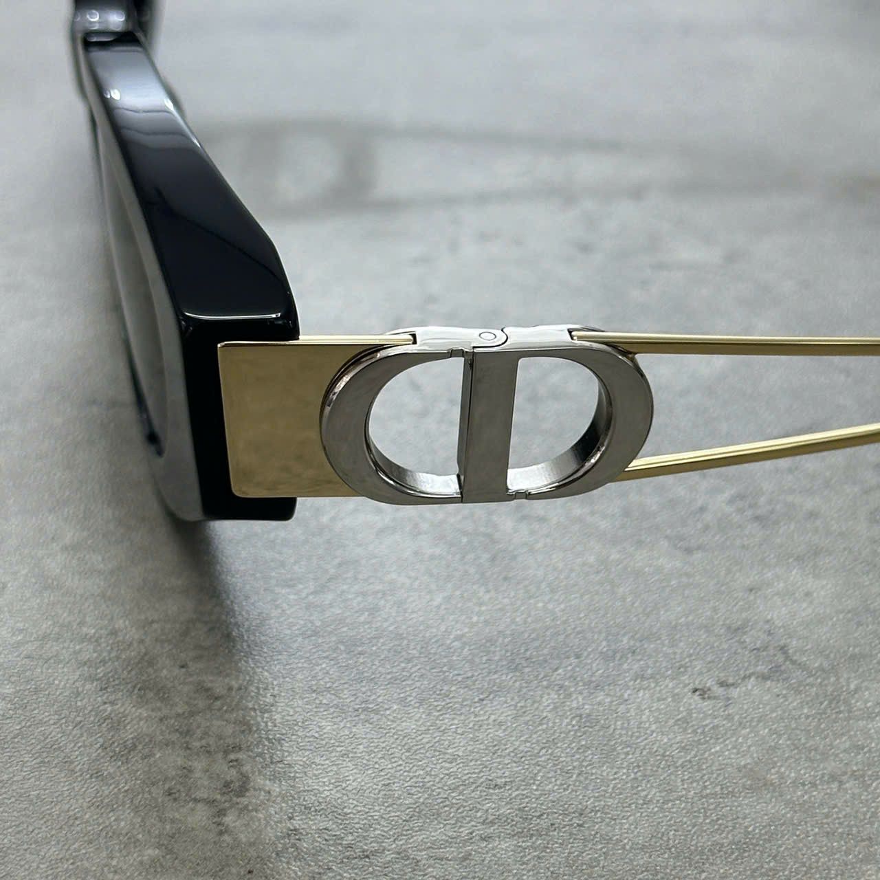 Dior DIOR 30MONTAIGNE B6I 12A0 Sunglasses Size ONE SIZE - 6 Thumbnail