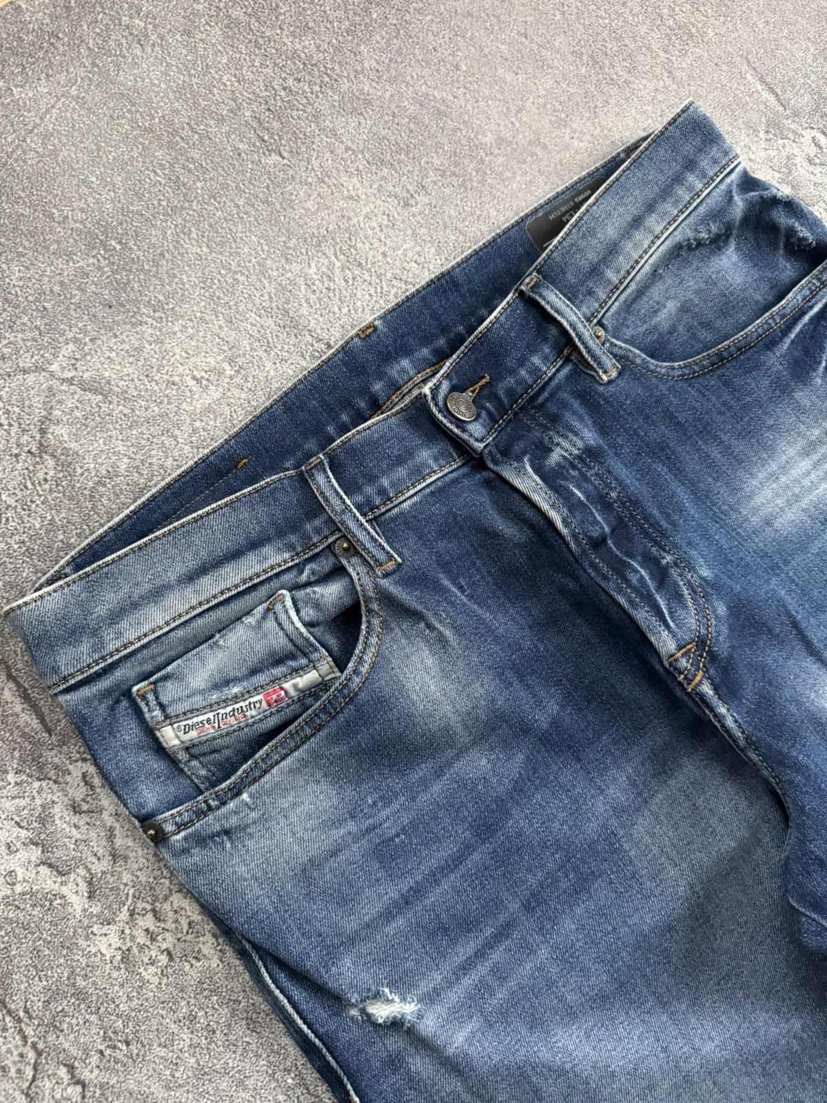 Diesel Diesel 31/34 D-Fining denim pants jeans trousers distressed Size US 31 - 10 Thumbnail
