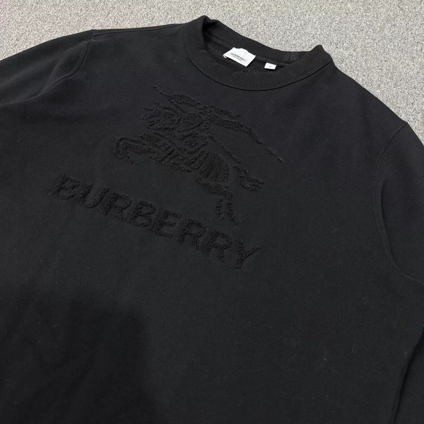 Burberry Black Crew Neck Sweatshirt with Embroidered Design. Size US M / EU 48-50 / 2 - 3 Thumbnail