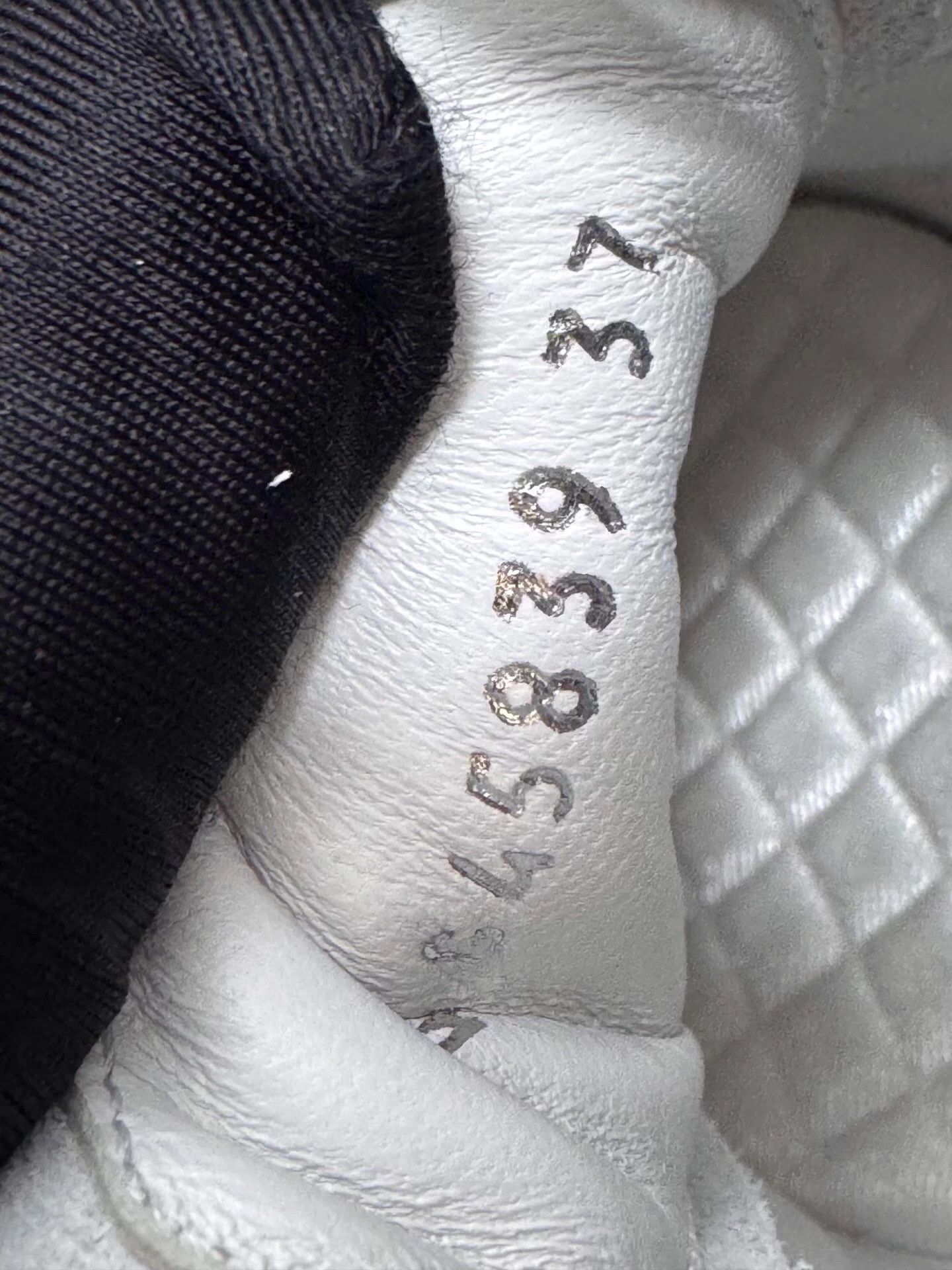 Chanel Chanel Black/White Quilted Embossed Double C Trainer Size US 6 / IT 36 - 8 Thumbnail