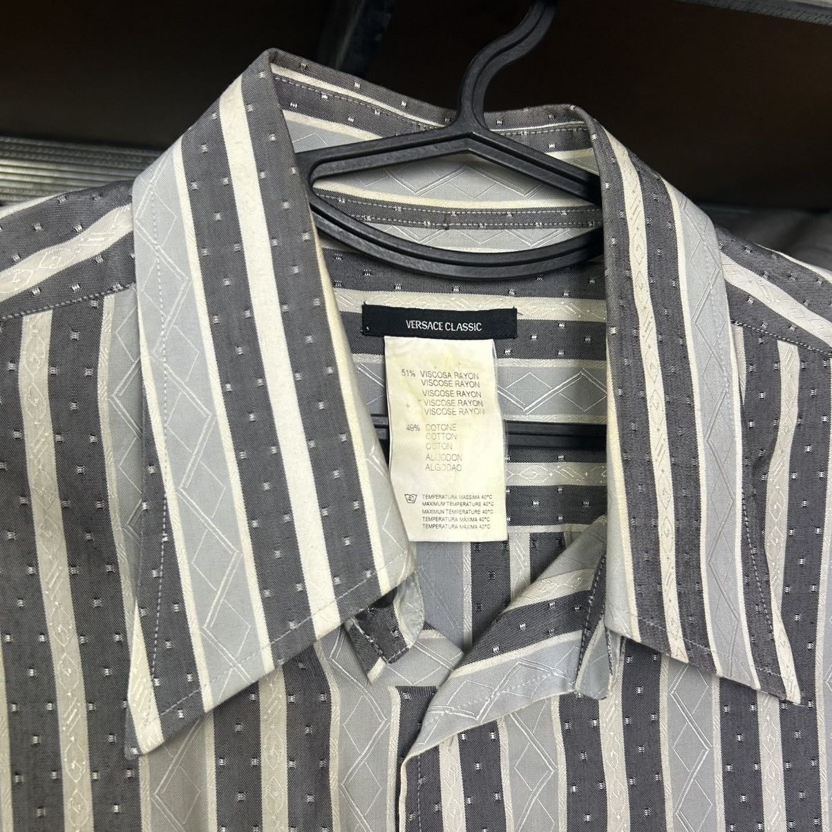 Versace Luxury Versace Collection Basic Designer 90’s Button Shirt Size US L / EU 52-54 / 3 - 4 Thumbnail