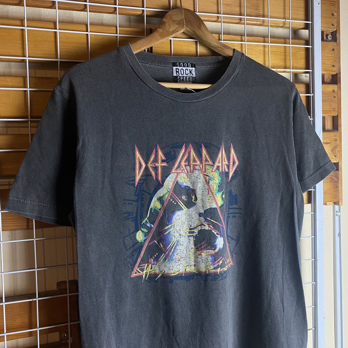 Band Tees × Def Leppard × Vintage Vintage Def Leppard By Good Rock Speed T Shirt Tee Size US M / EU 48-50 / 2 - 3 Thumbnail