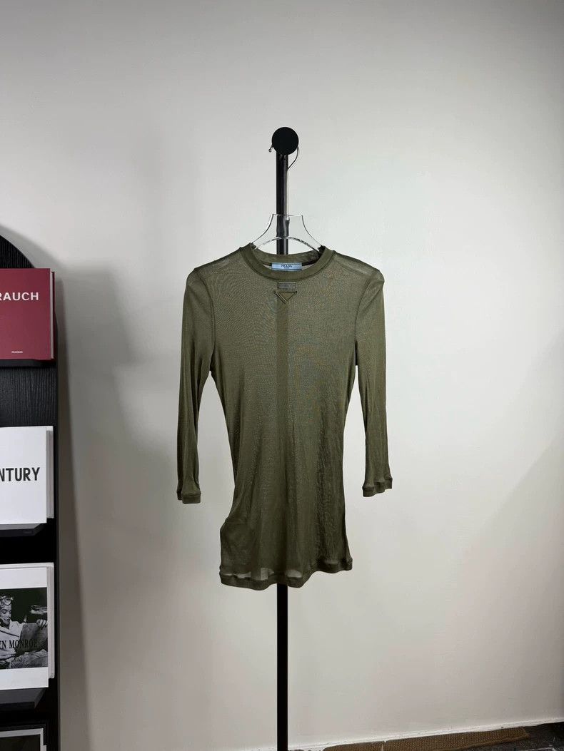 Prada Prada Round-neck sunscreen shirt Size S / US 4 / IT 40 - 1 Thumbnail