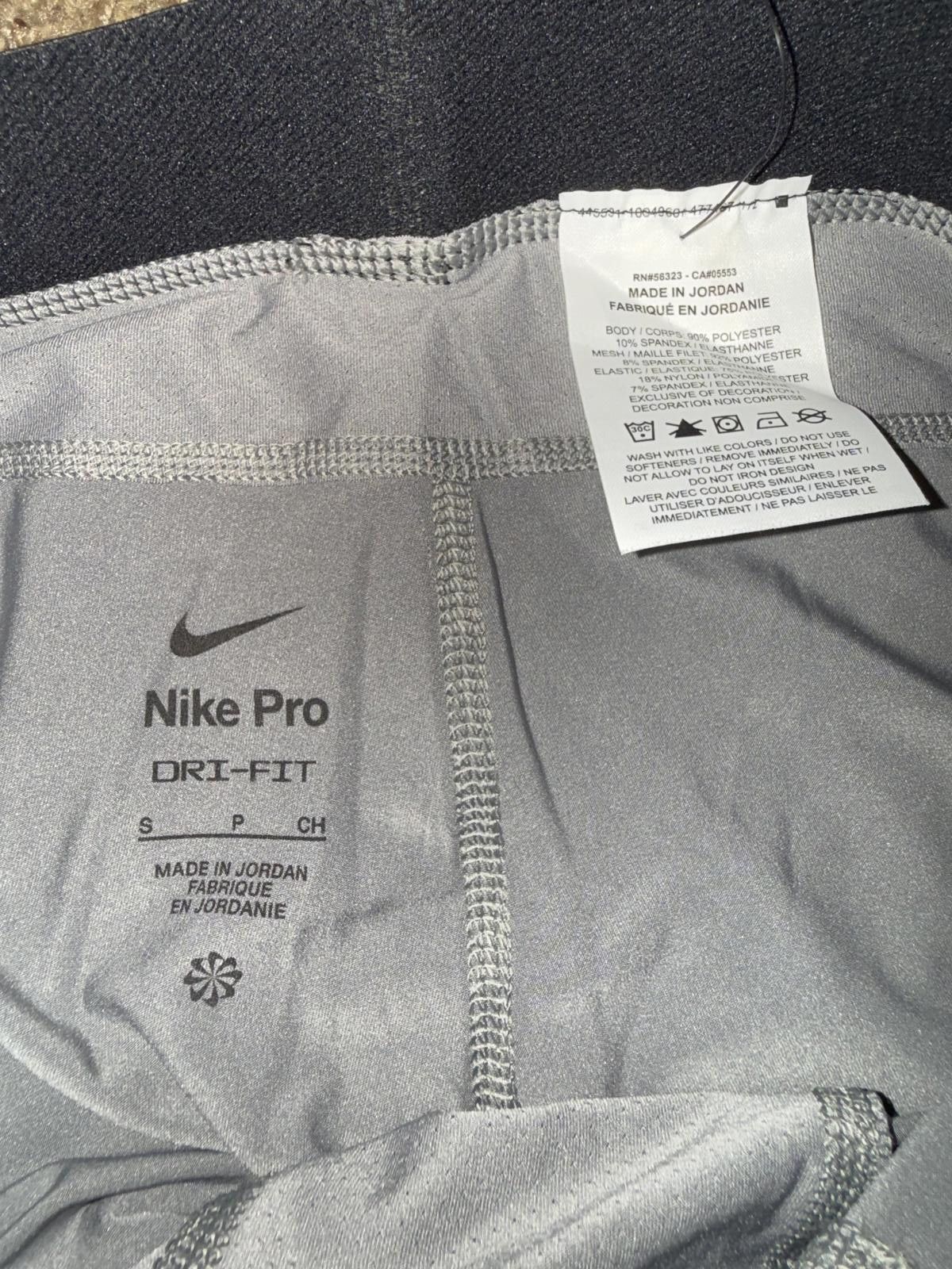 Nike Nike Mens Pro Training Compression Shorts Size US 30 / EU 46 - 2 Thumbnail