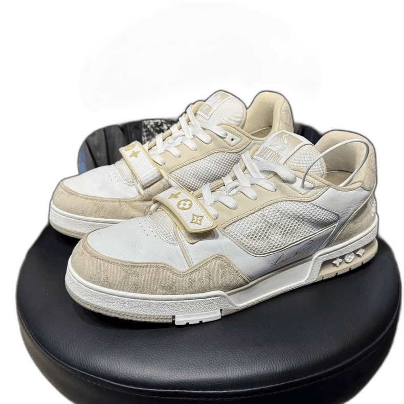 Louis Vuitton lv trainer khaki velcro sneakers Size US 10 / EU 43 - 1 Thumbnail