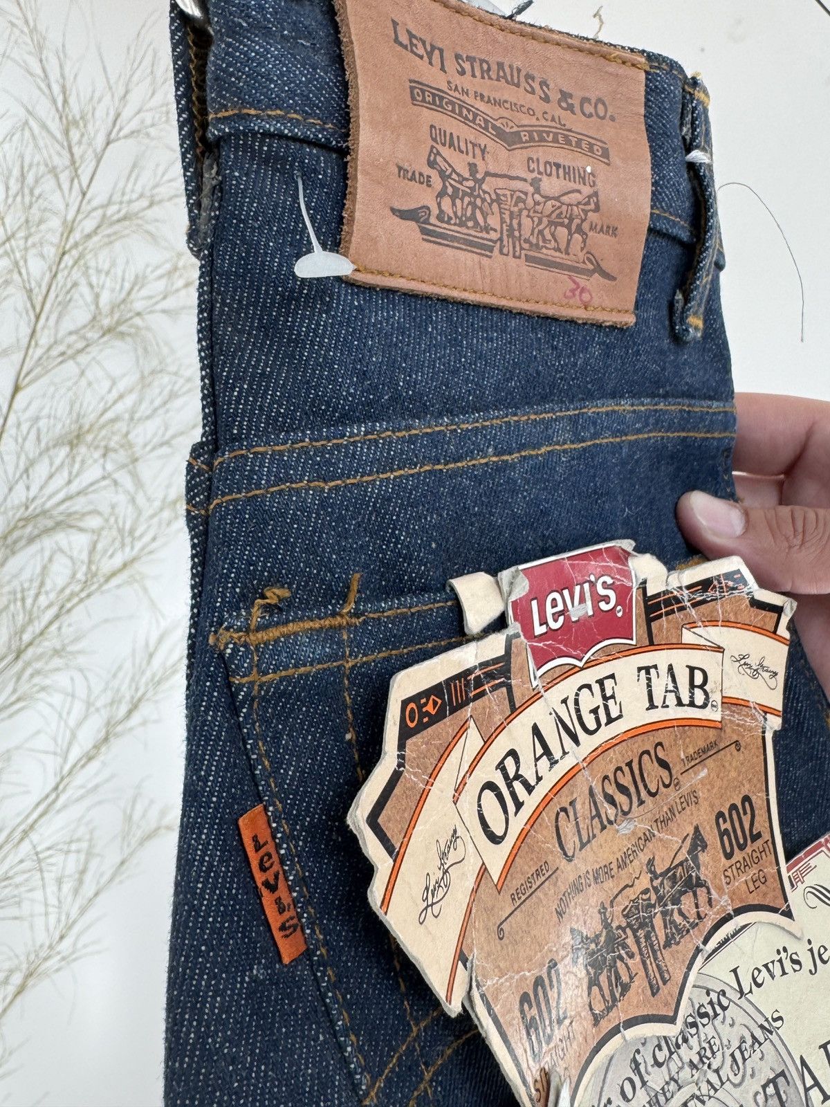 Levi's Vintage Clothing Levi’s 602 Orange Tab Straight Leg Jeans NWT Size US 30 / EU 46 - 2 Thumbnail